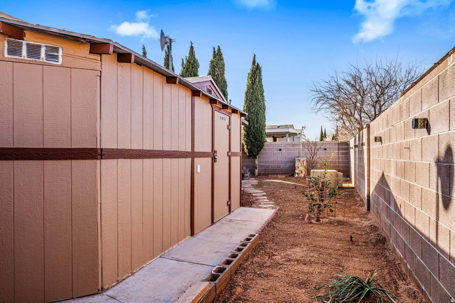 LAVA BLUFF MOBILE HOME PARK AMD - Residential