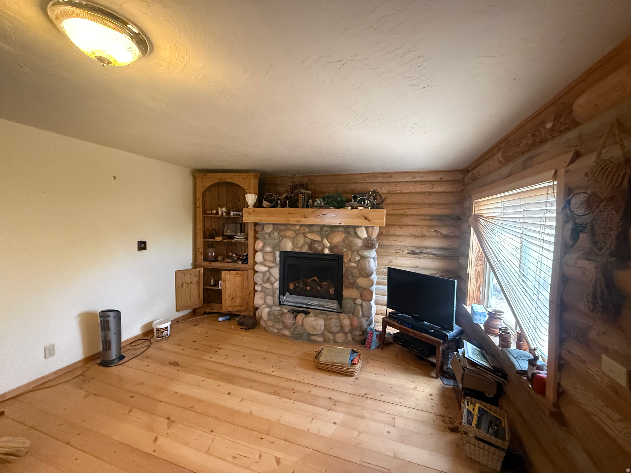 SUNDANCE WEST - Residential