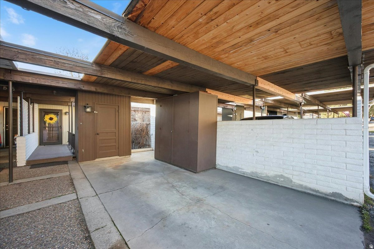 EDGEMONT - Residential