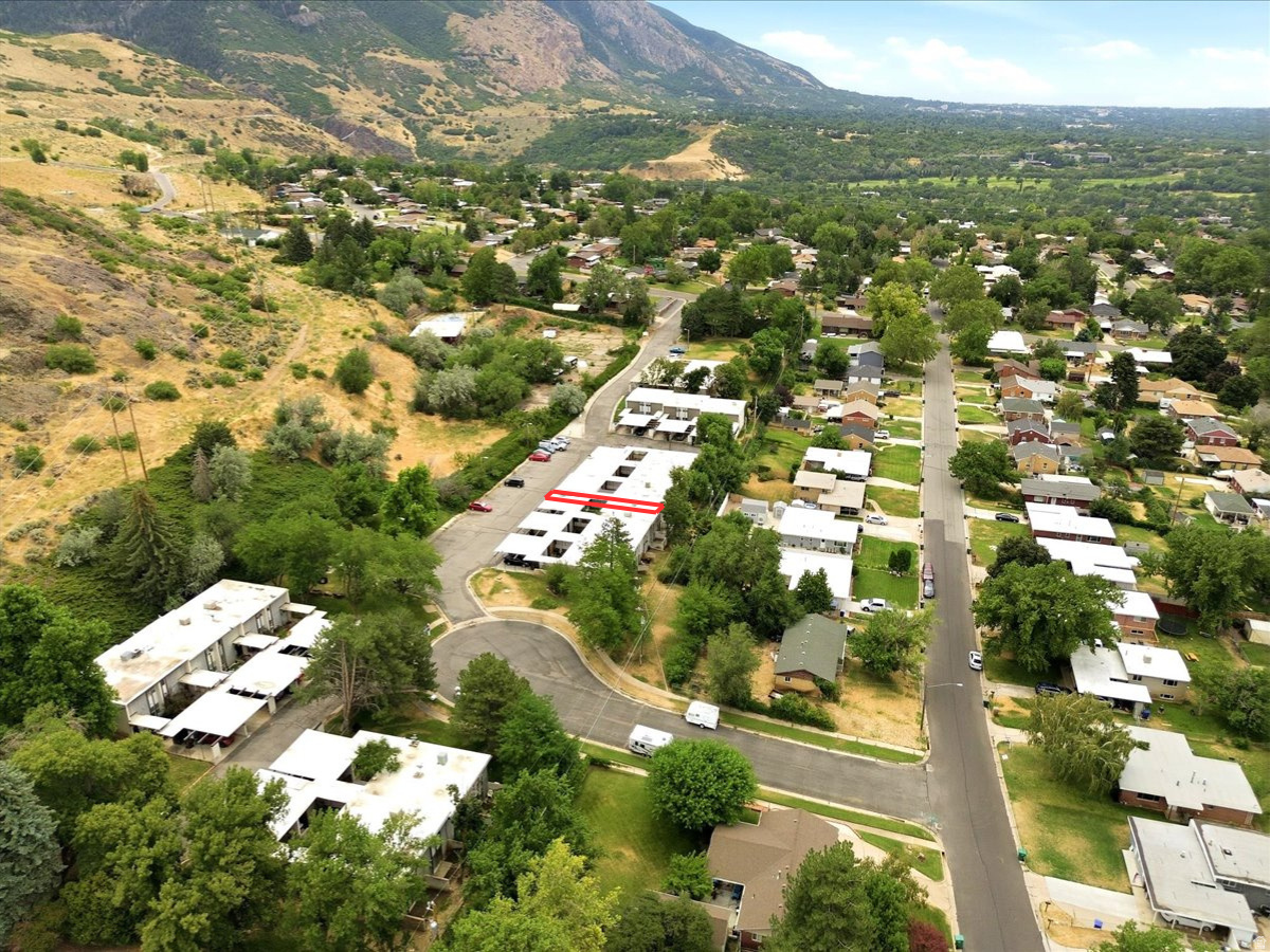 EDGEMONT - Residential