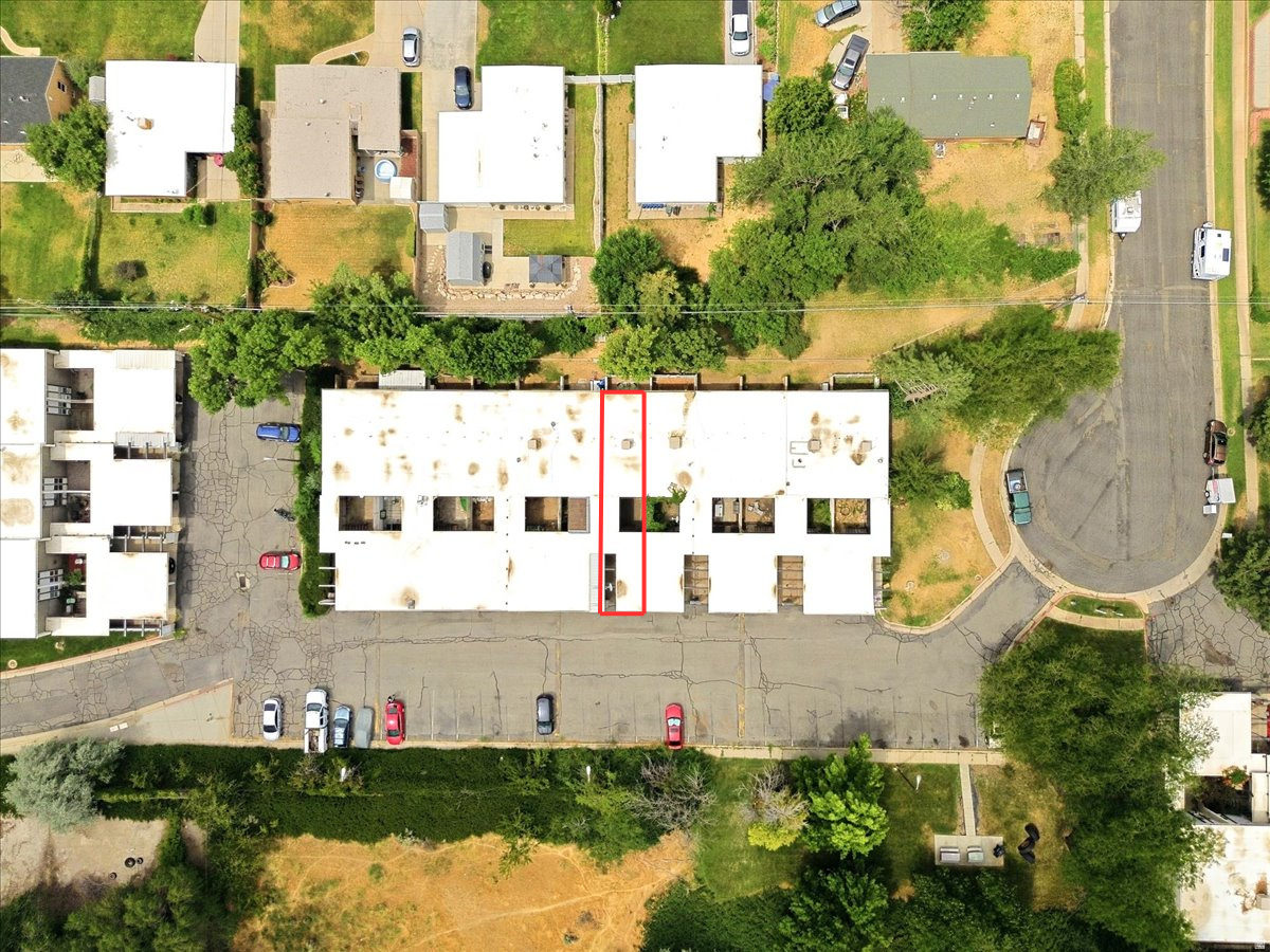 EDGEMONT - Residential