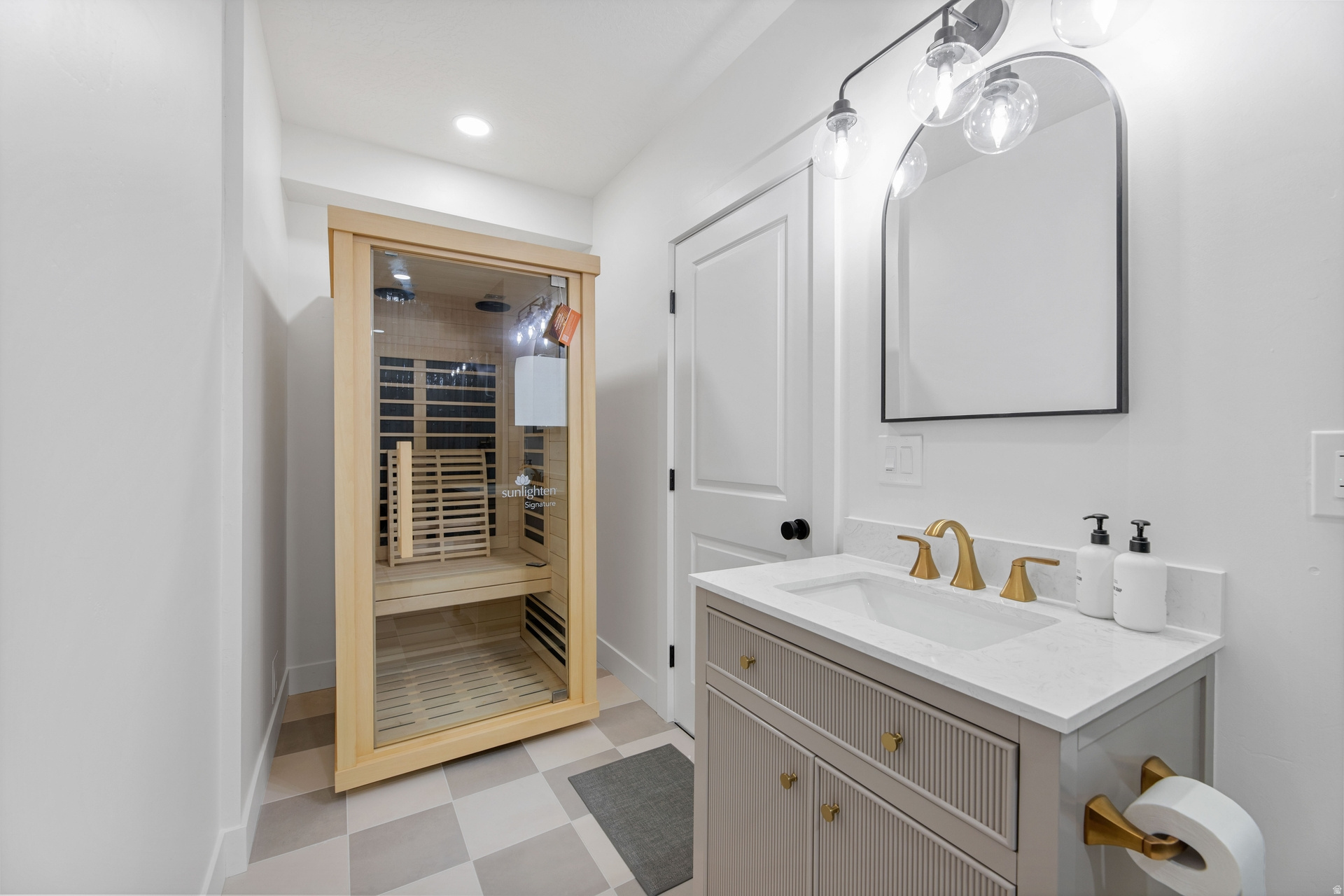 WESTLAKE VISTA - Residential