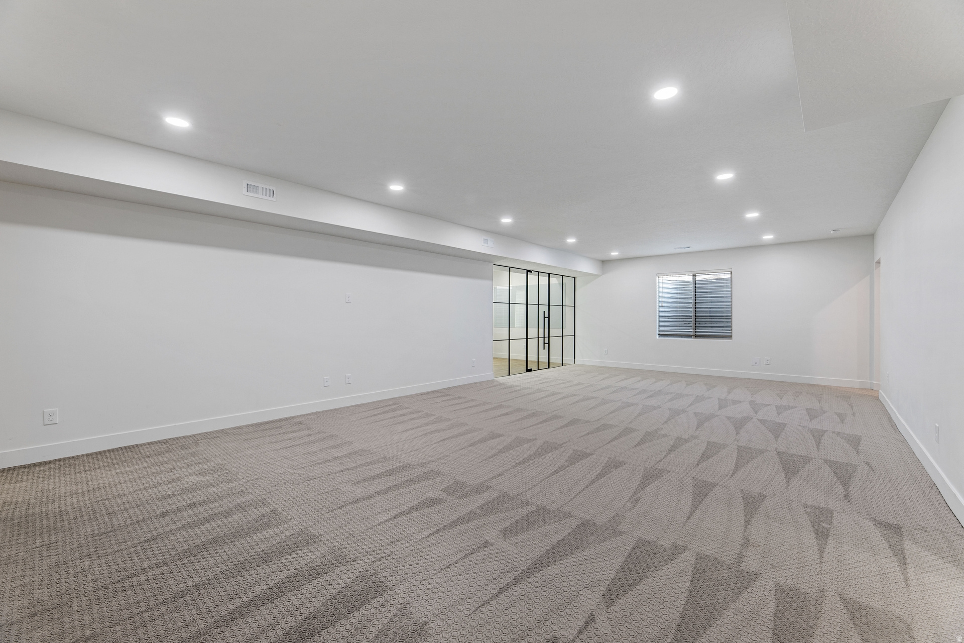 WESTLAKE VISTA - Residential