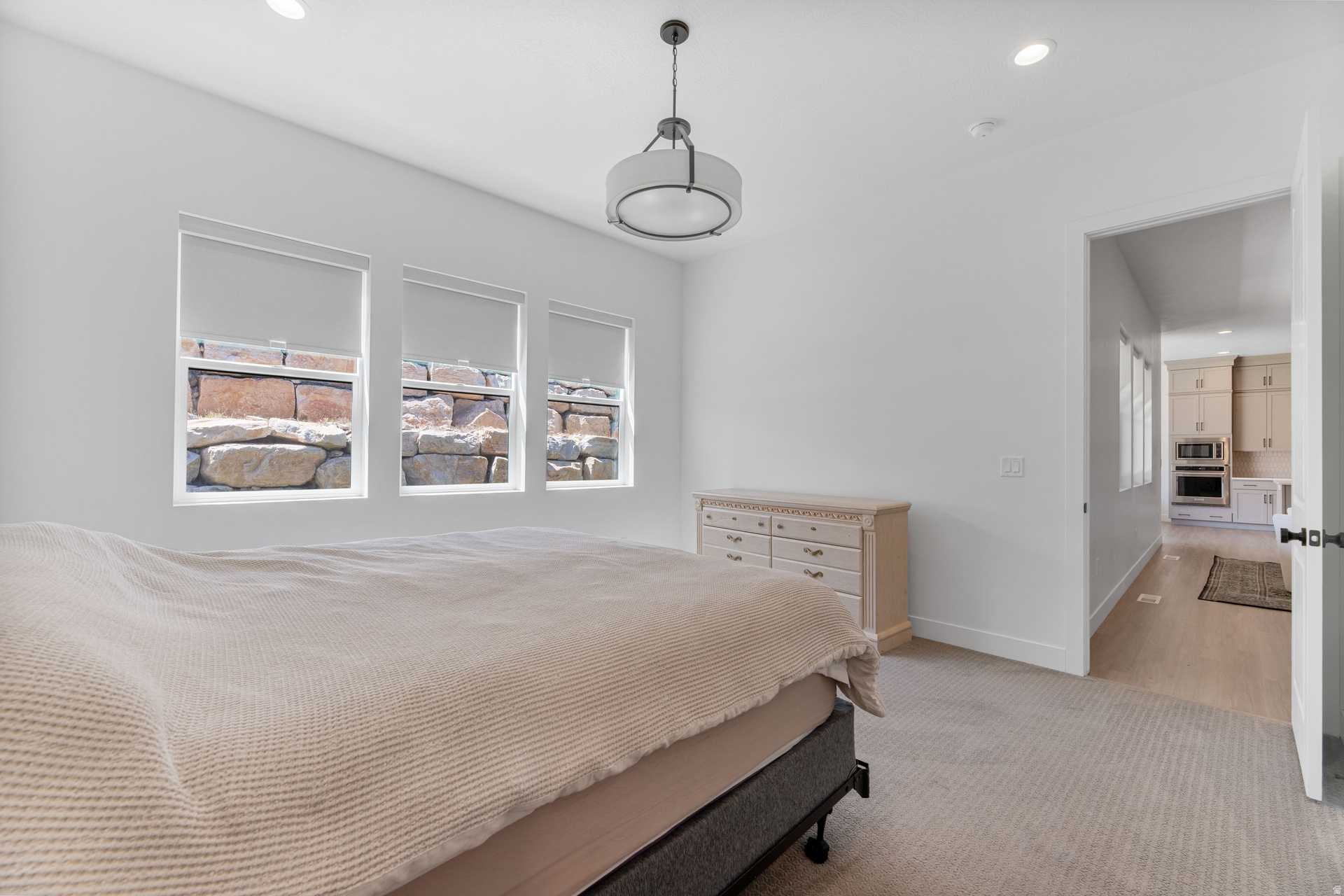 WESTLAKE VISTA - Residential