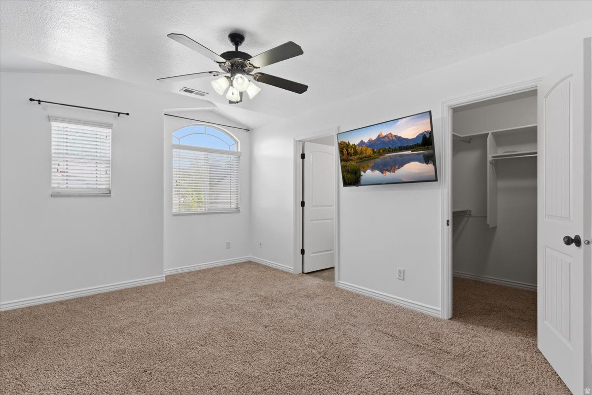 CAMELOT COVE - Residential