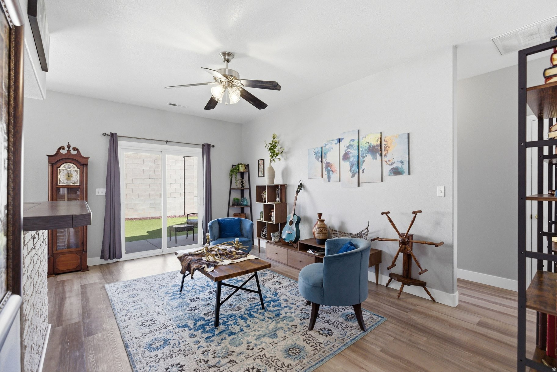 SOUTH POINTE - Residential