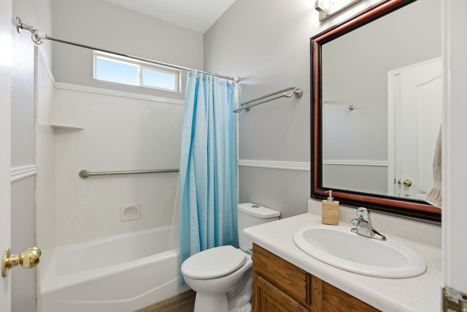 SOUTH POINTE - Residential