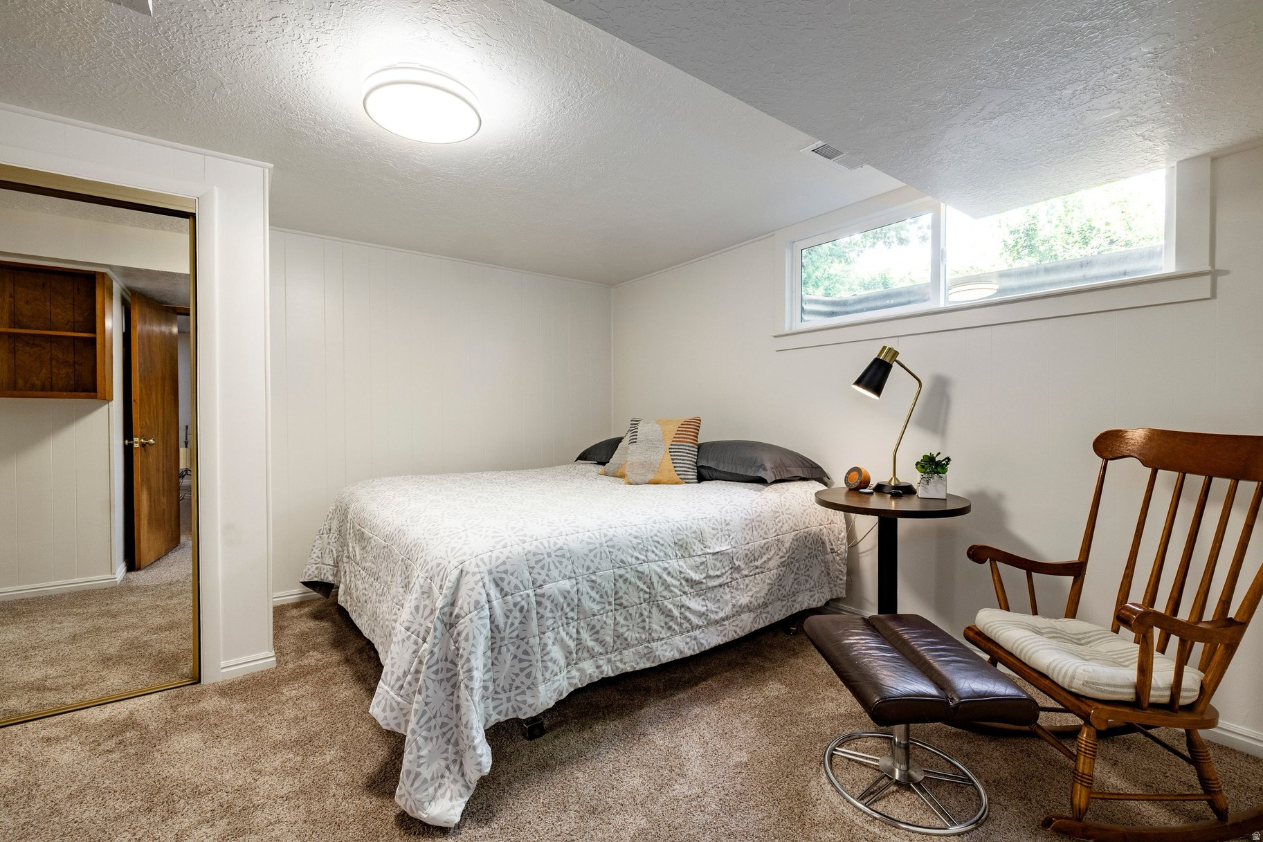 EDGEWOOD HILLS - Residential