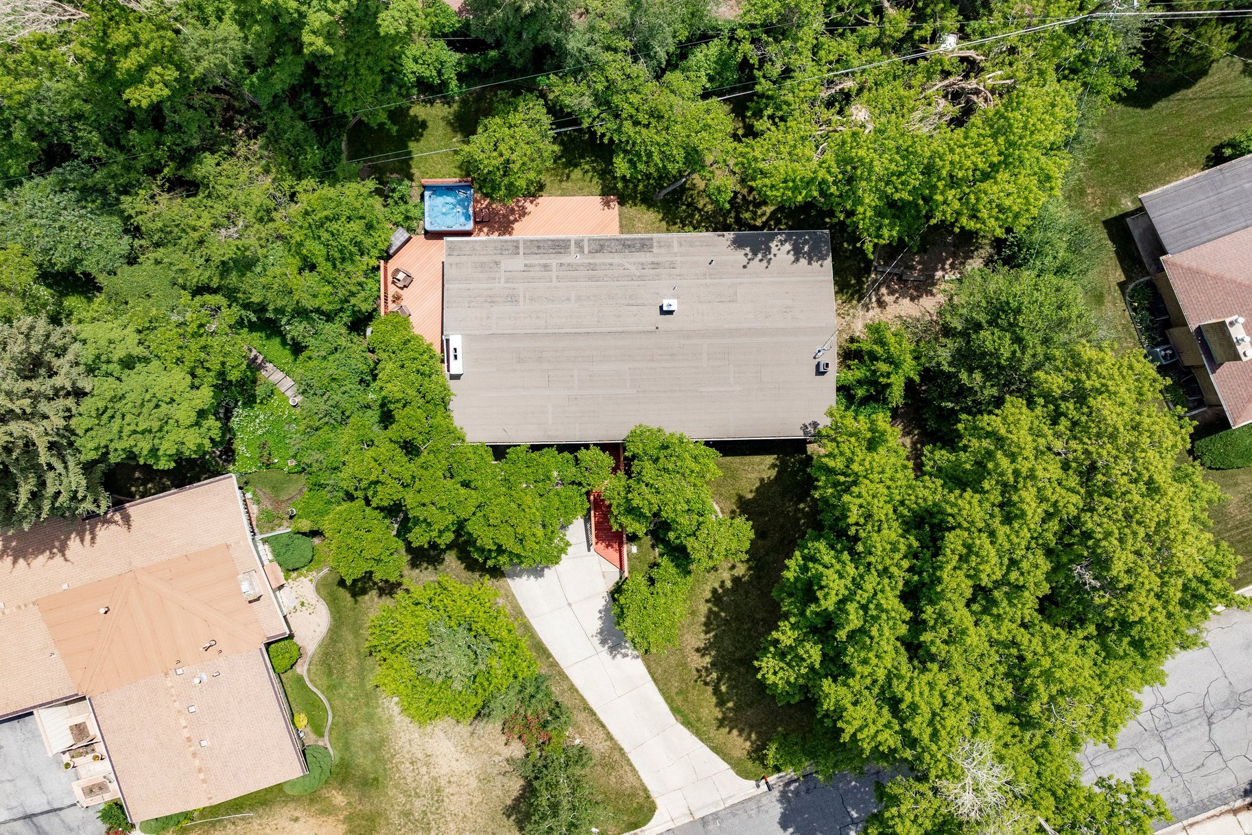 EDGEWOOD HILLS - Residential