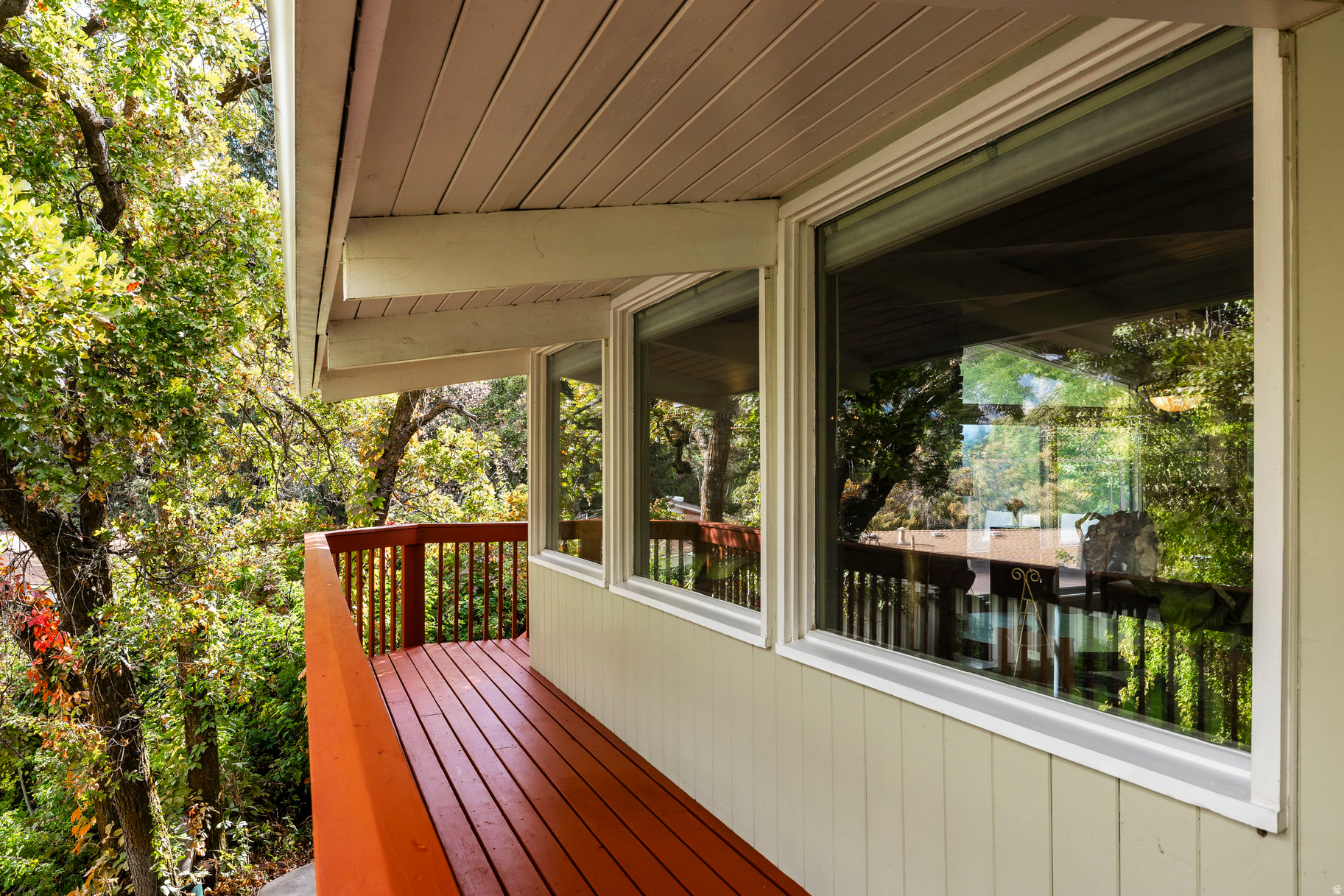 EDGEWOOD HILLS - Residential