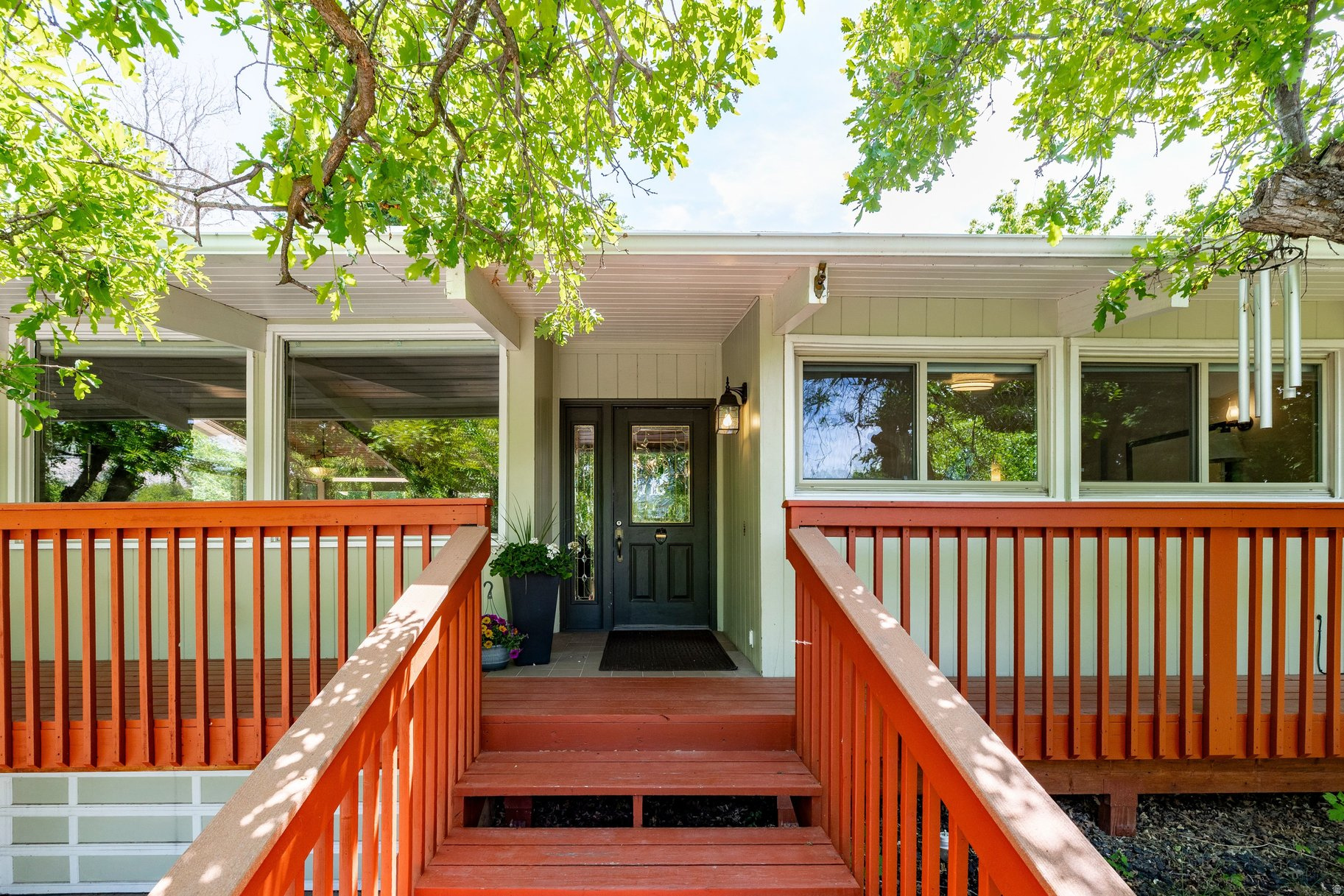 EDGEWOOD HILLS - Residential