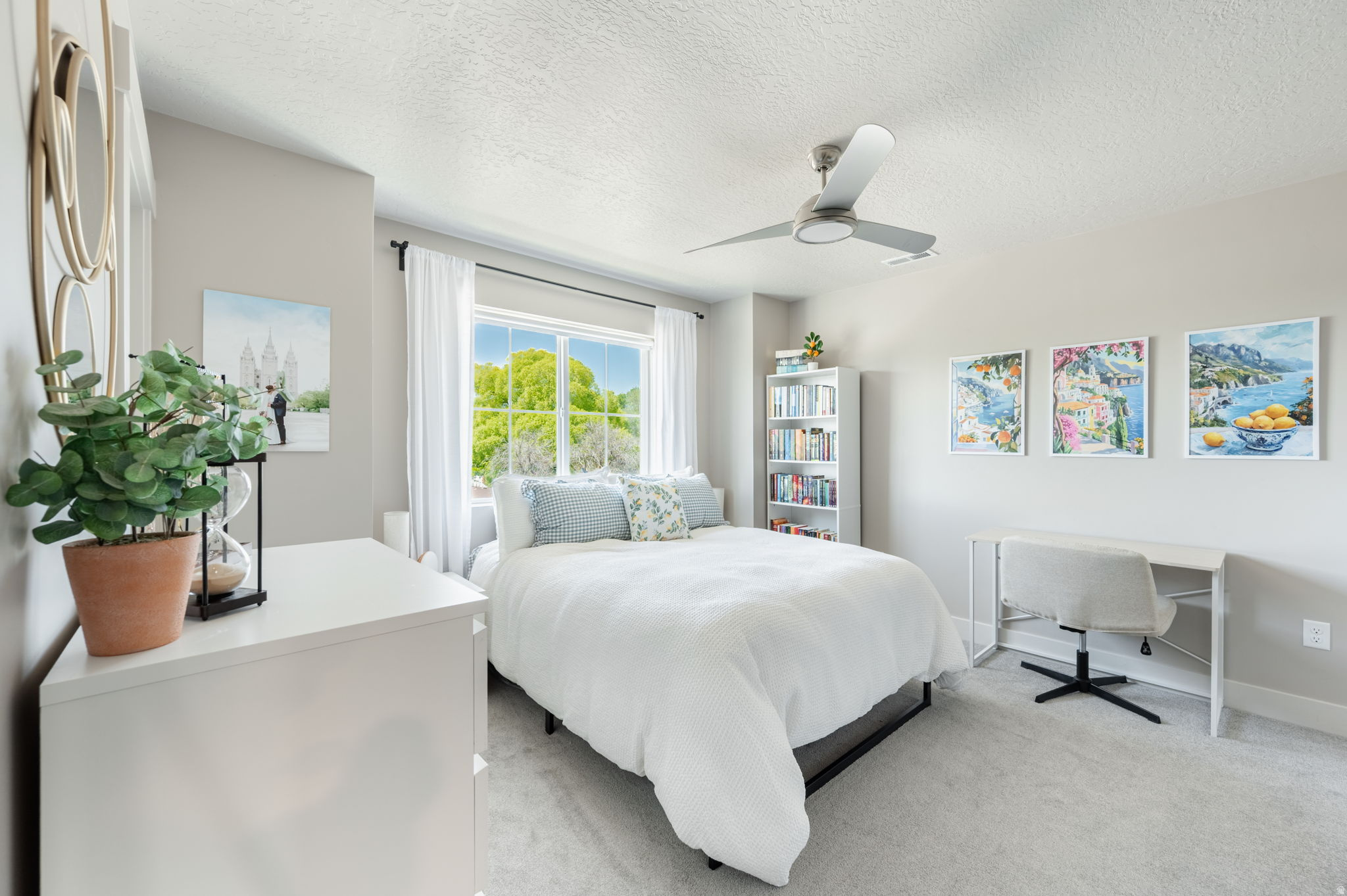 SUNSET TOWNHOMES - Residential