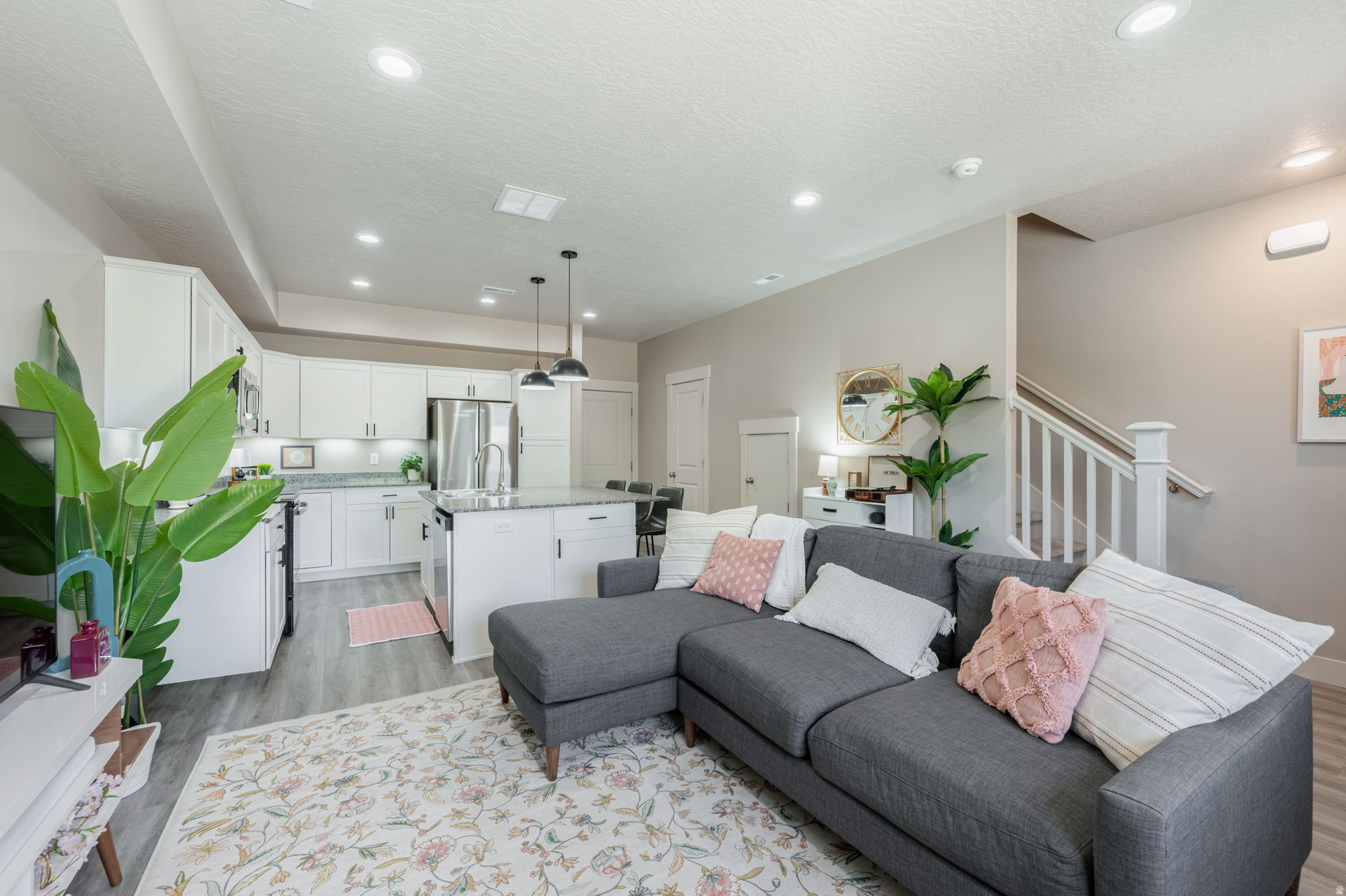 SUNSET TOWNHOMES - Residential