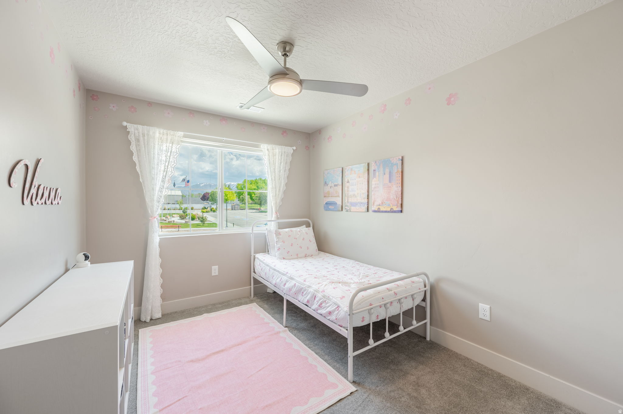 SUNSET TOWNHOMES - Residential