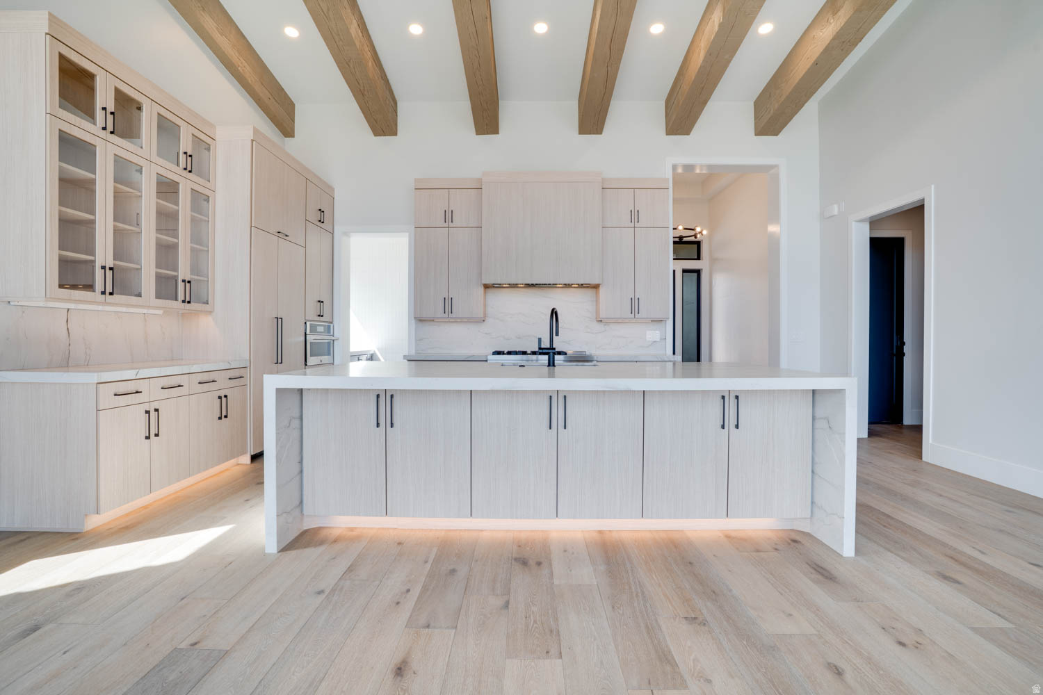 AMANTI LAGO - Residential