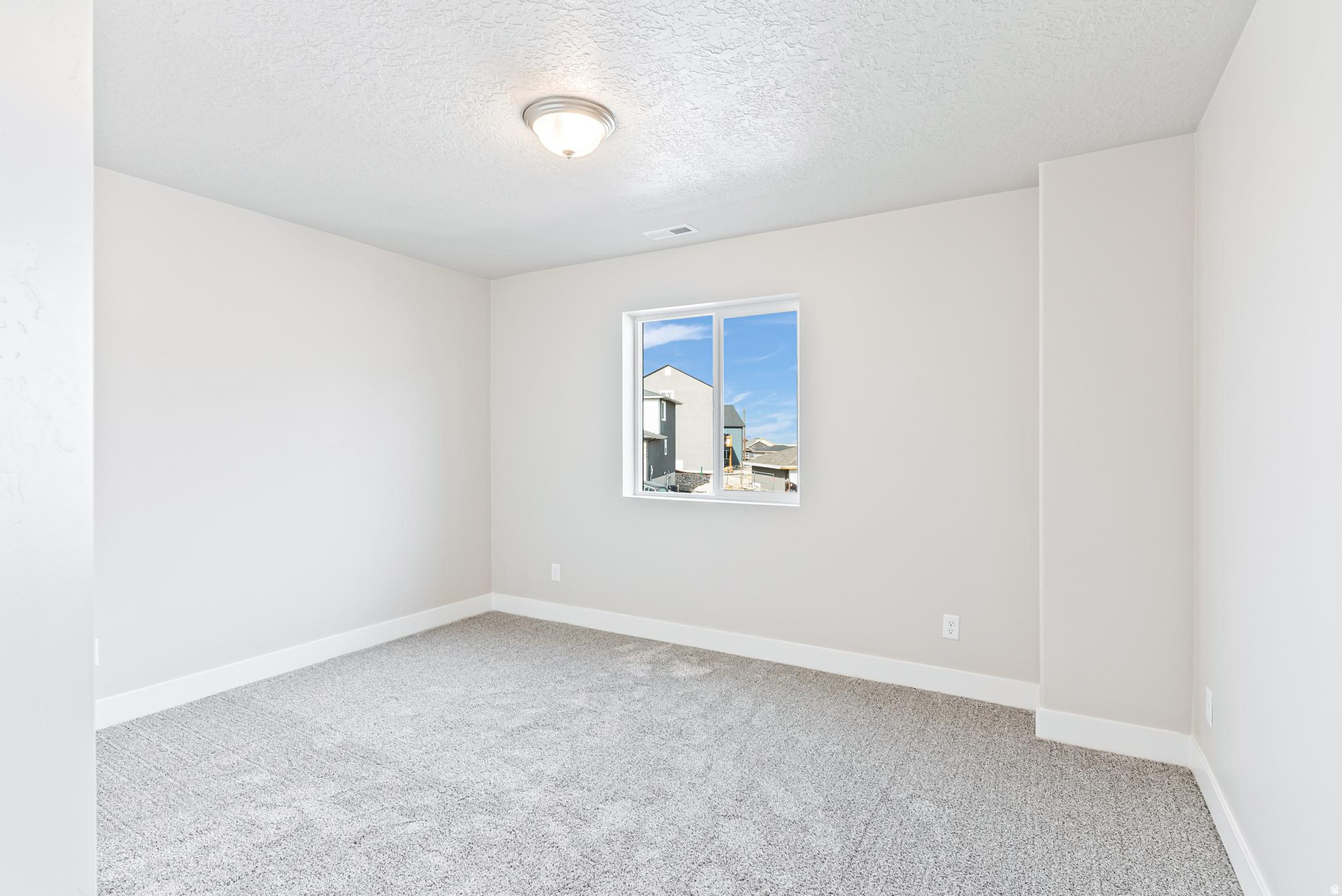 MAPLE MOUNTAIN - Residential
