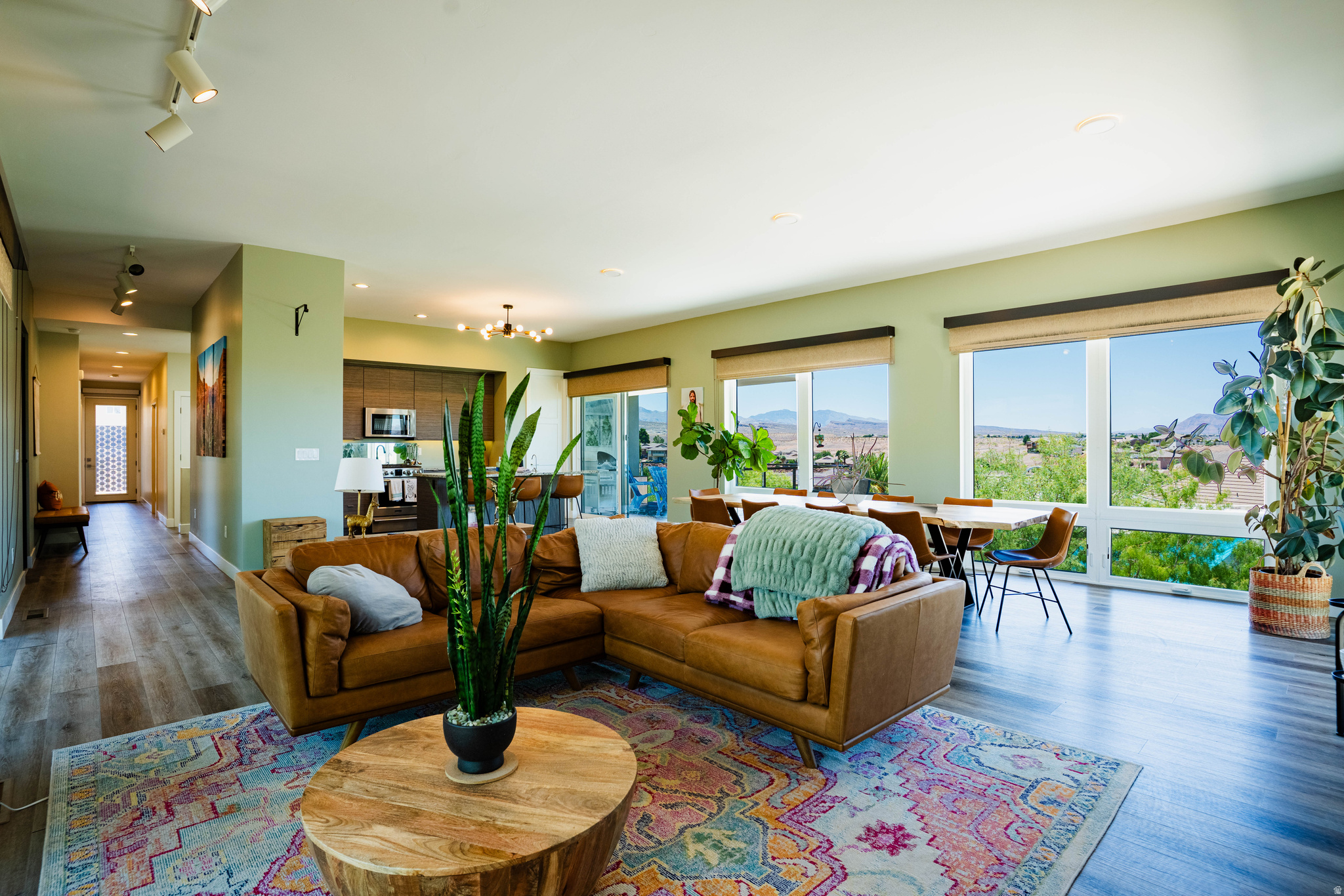 SOUTHGATE HILLS 2 - Residential