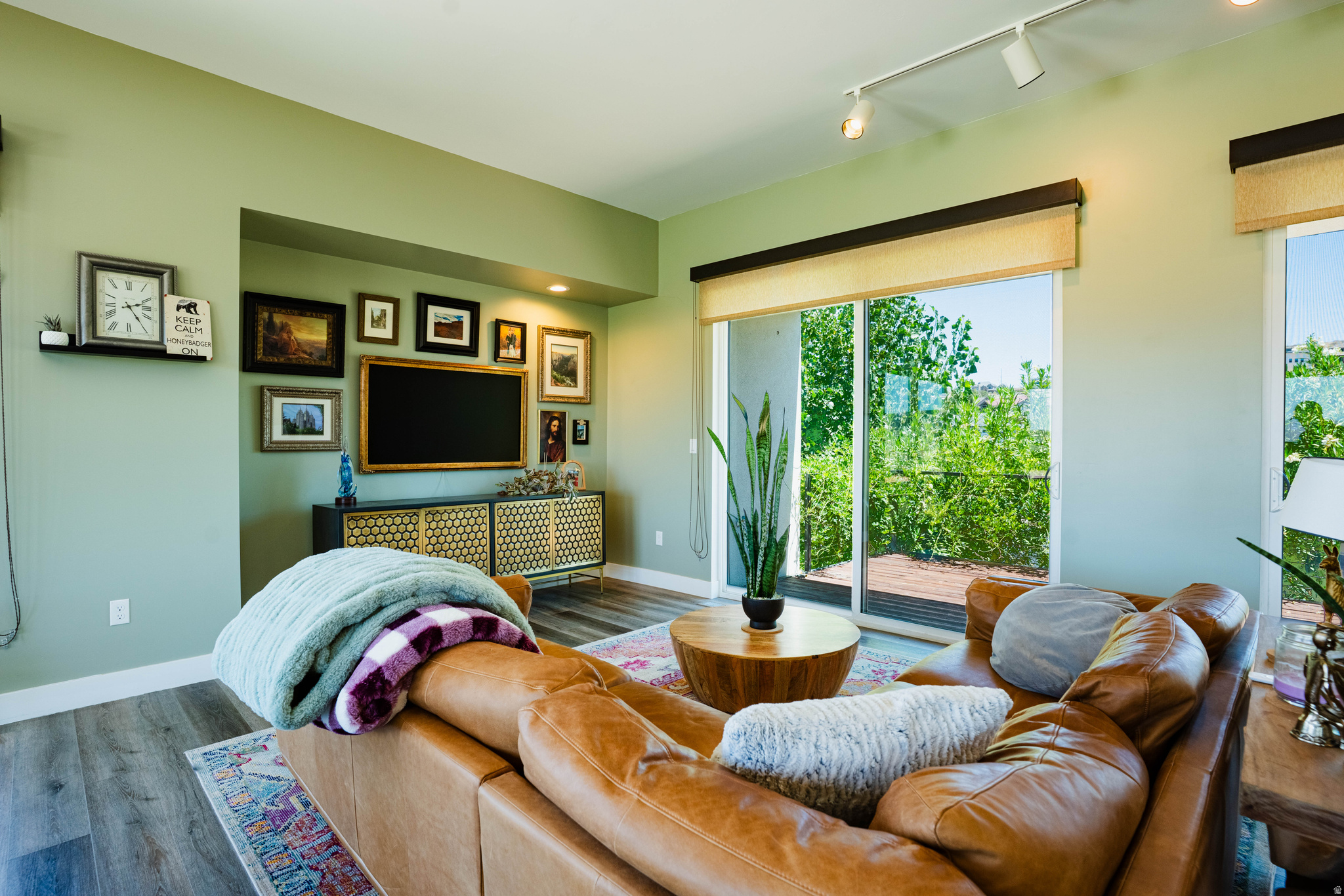 SOUTHGATE HILLS 2 - Residential