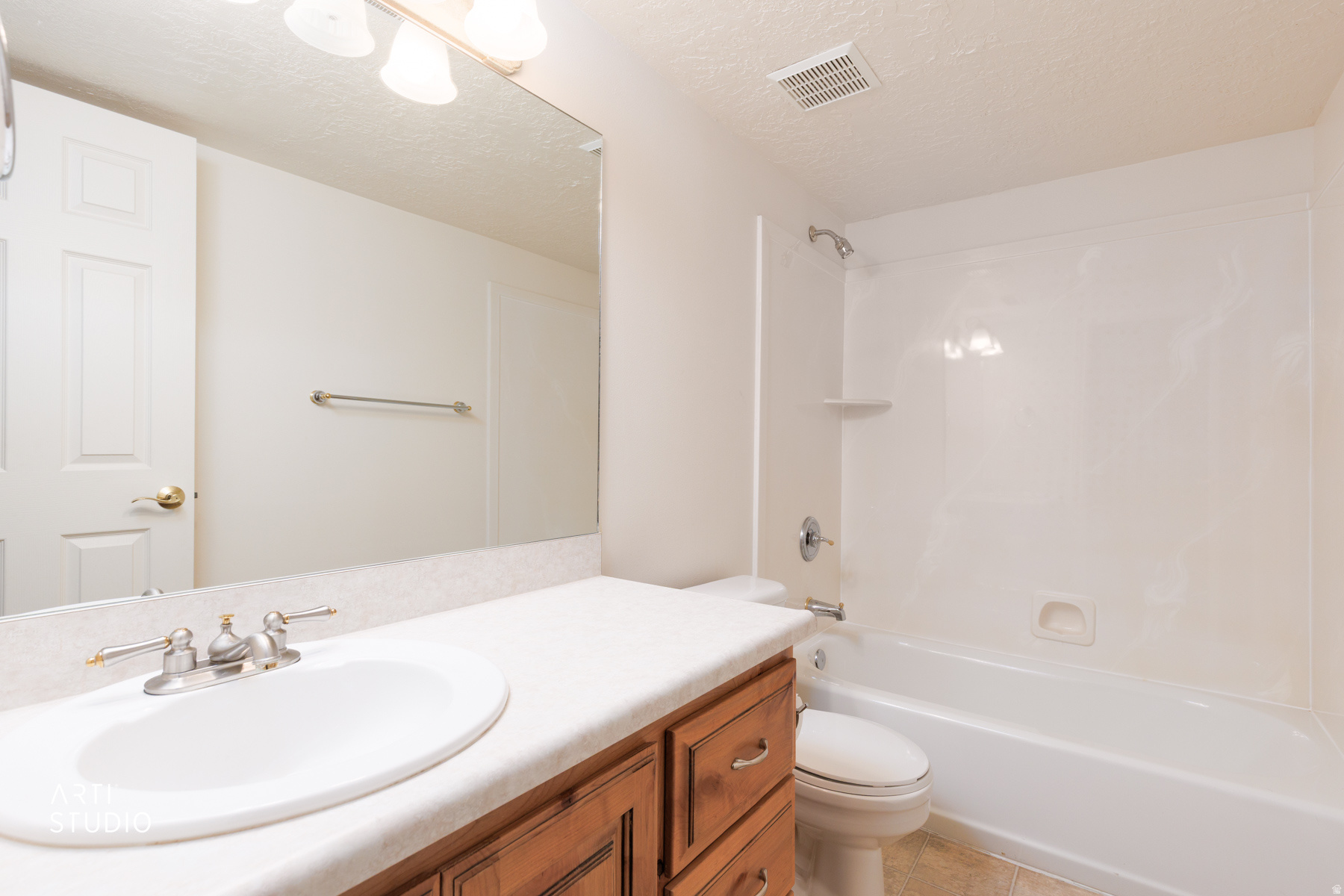 LOAFER RIDGE - Residential