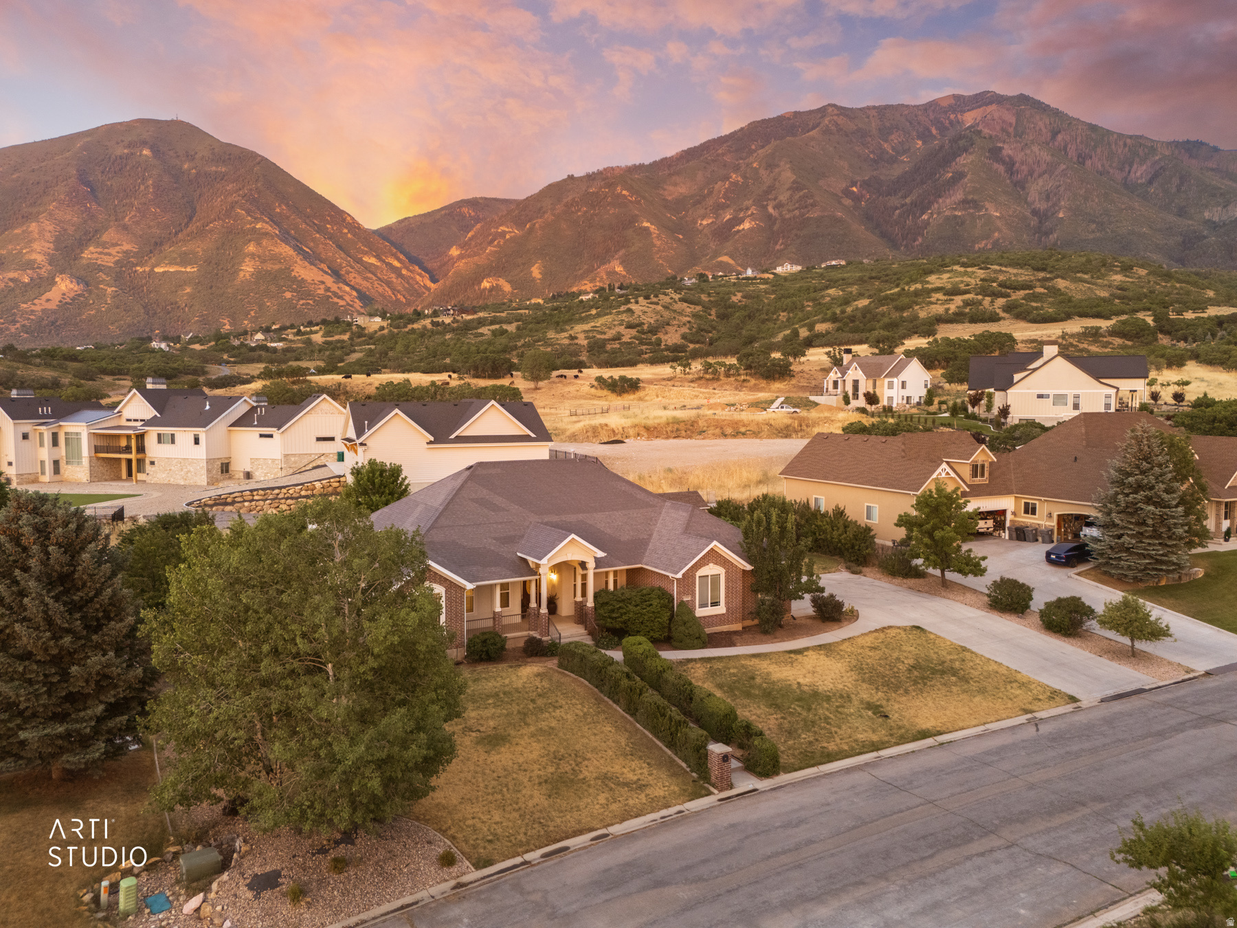 LOAFER RIDGE - Residential