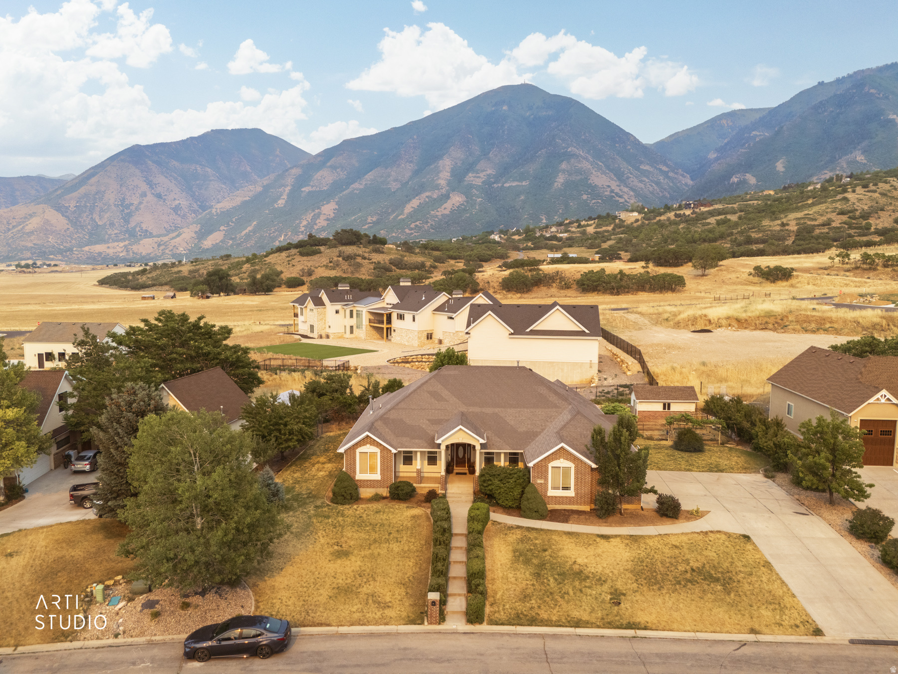 LOAFER RIDGE - Residential