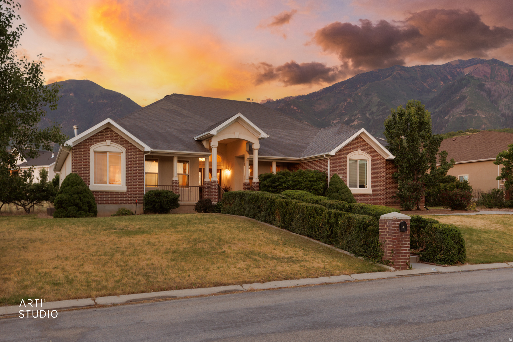 LOAFER RIDGE - Residential