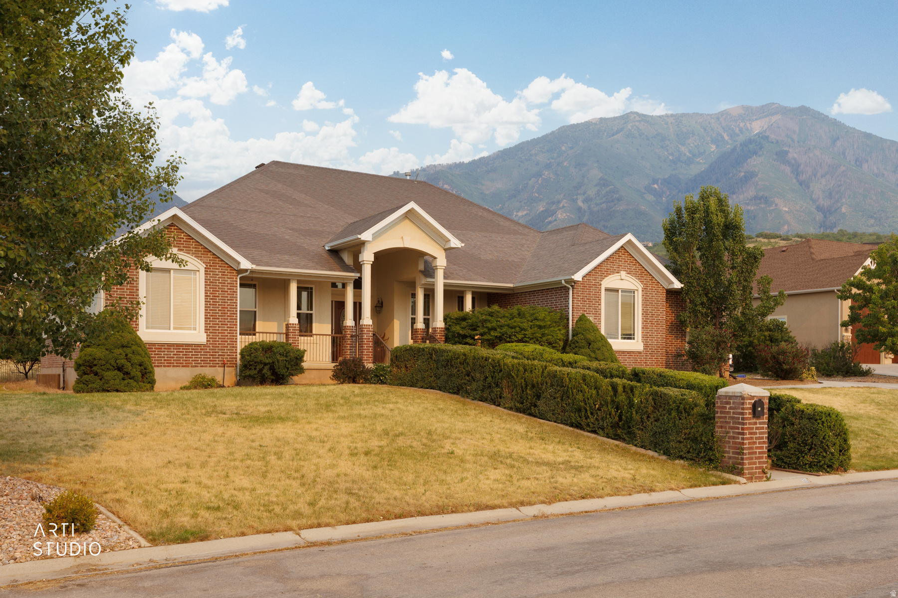 LOAFER RIDGE - Residential