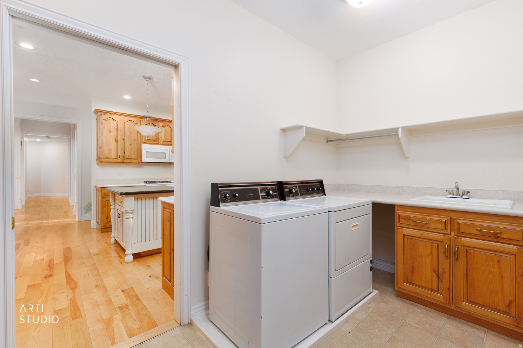 LOAFER RIDGE - Residential