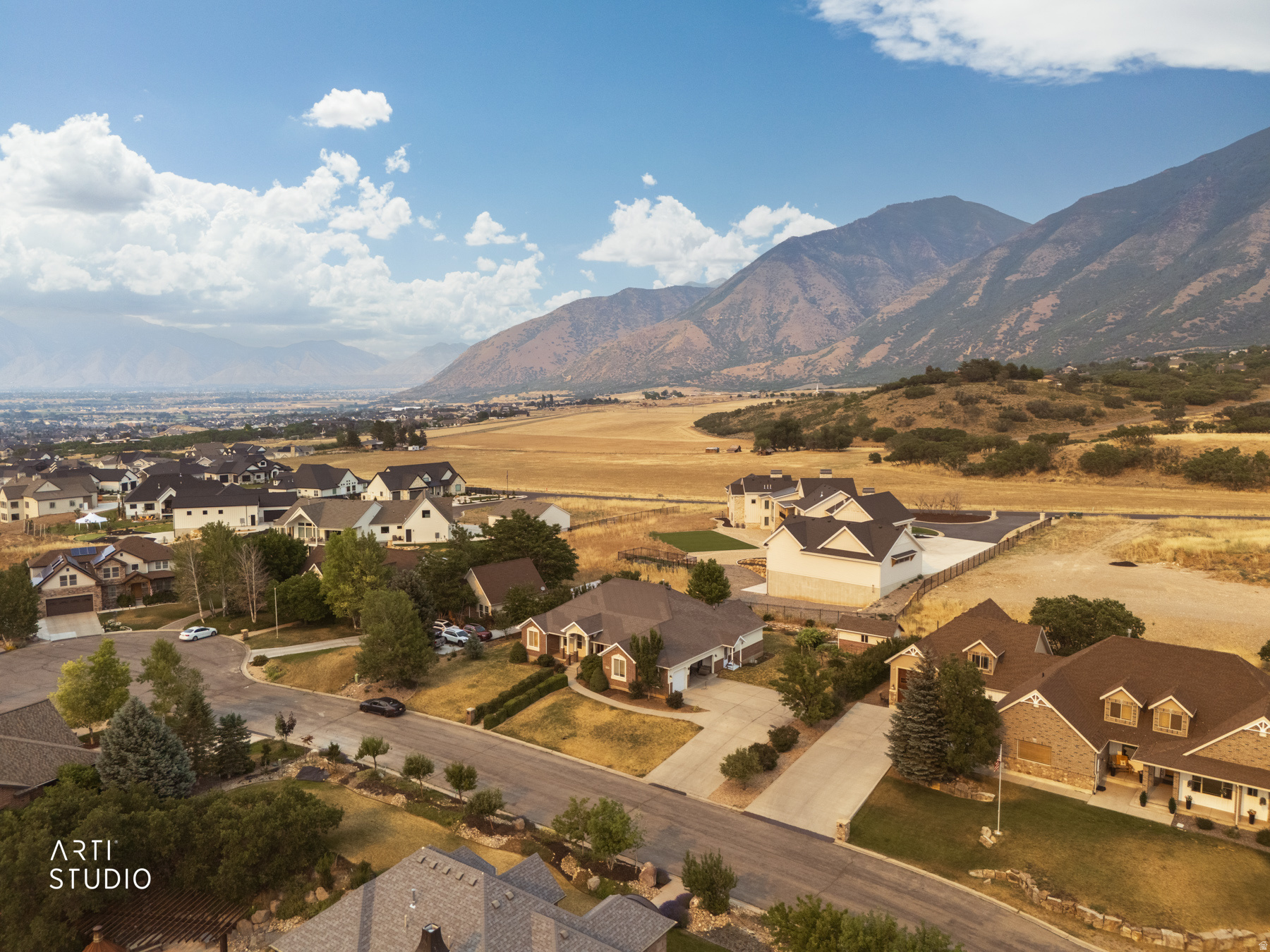 LOAFER RIDGE - Residential