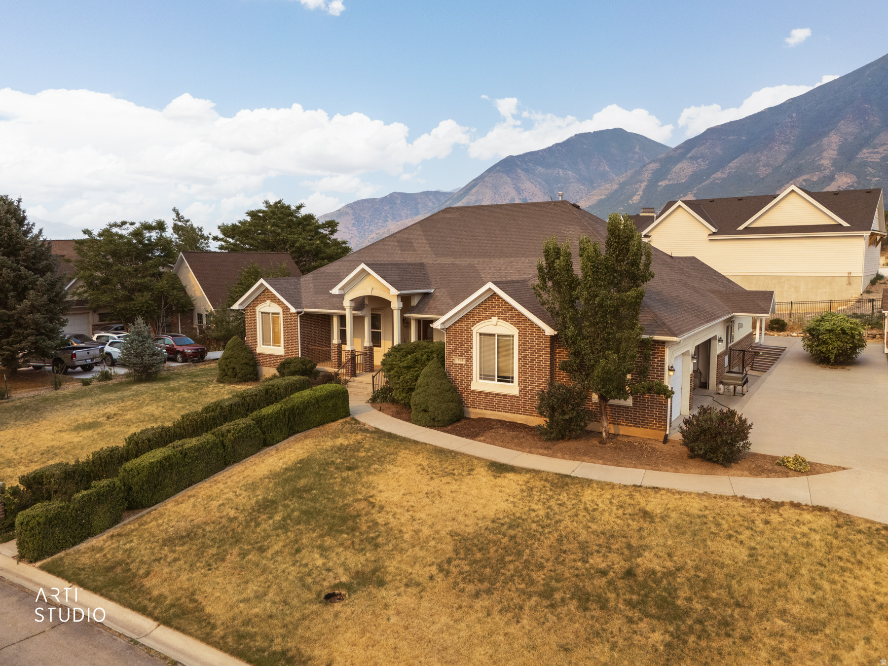 LOAFER RIDGE - Residential