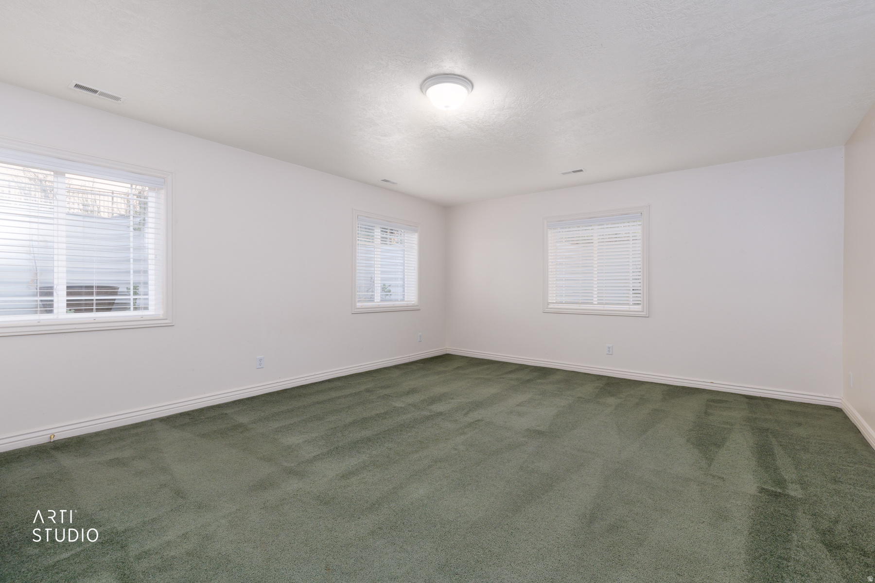 LOAFER RIDGE - Residential