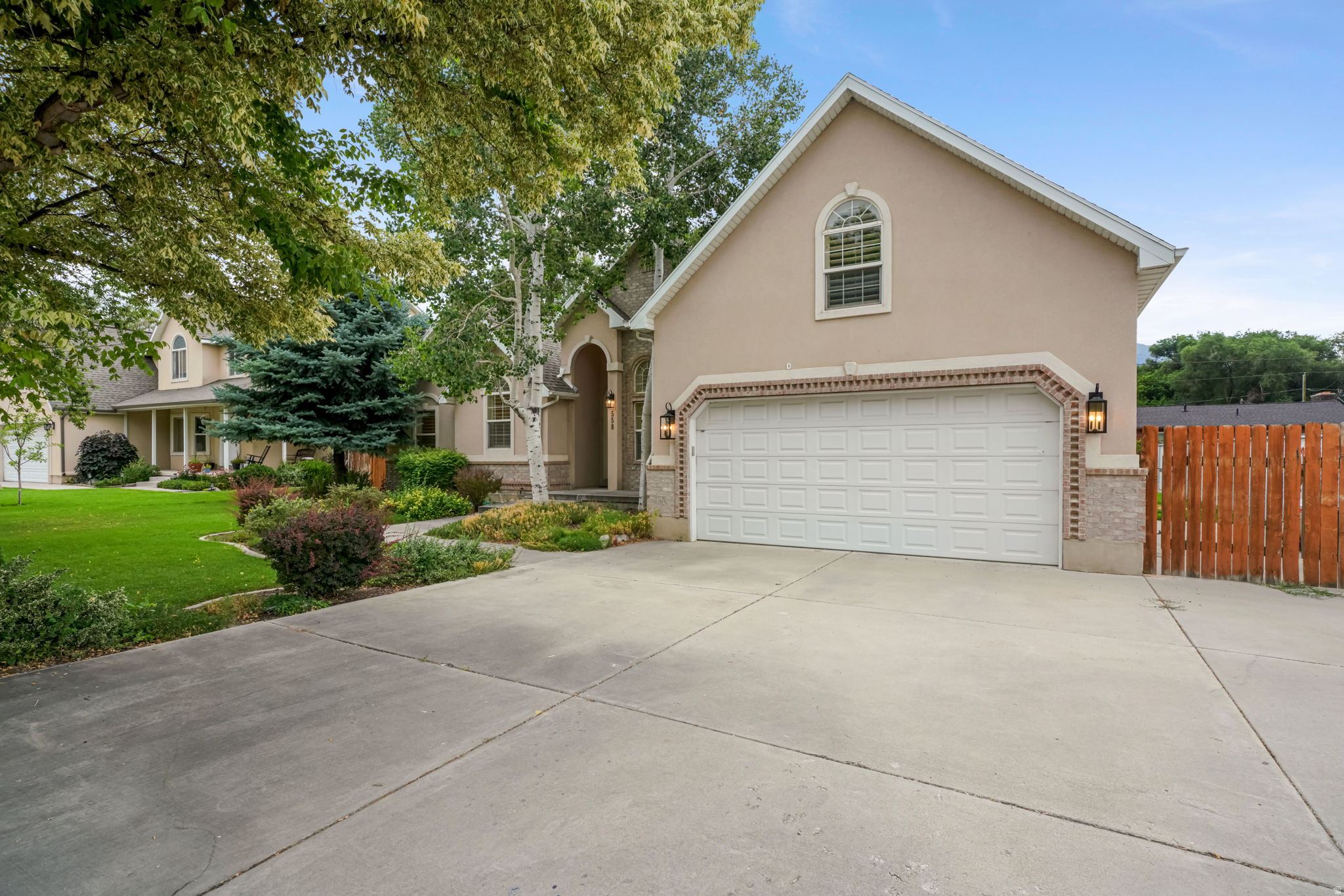 BAKER ESTATES - Residential