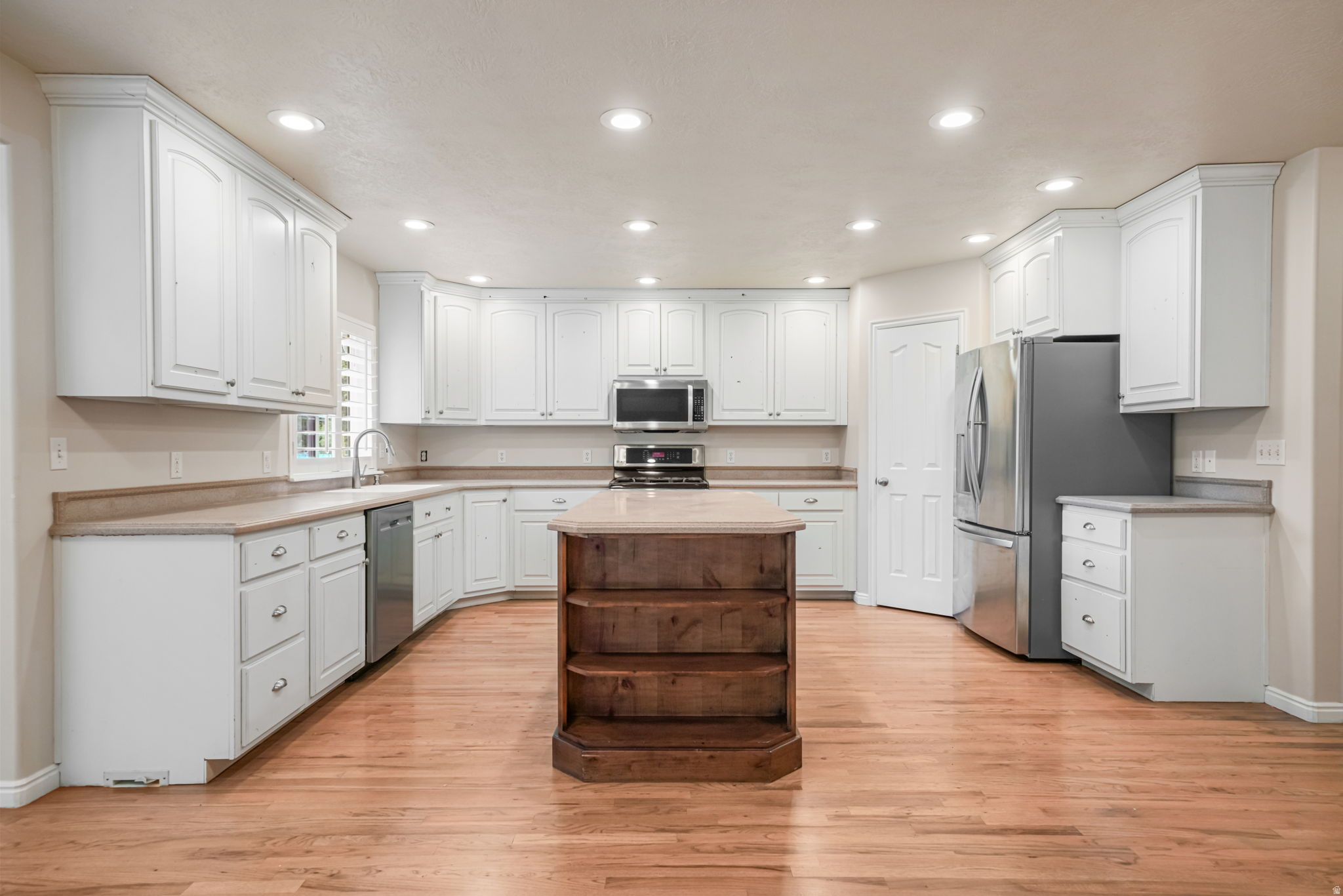 BAKER ESTATES - Residential