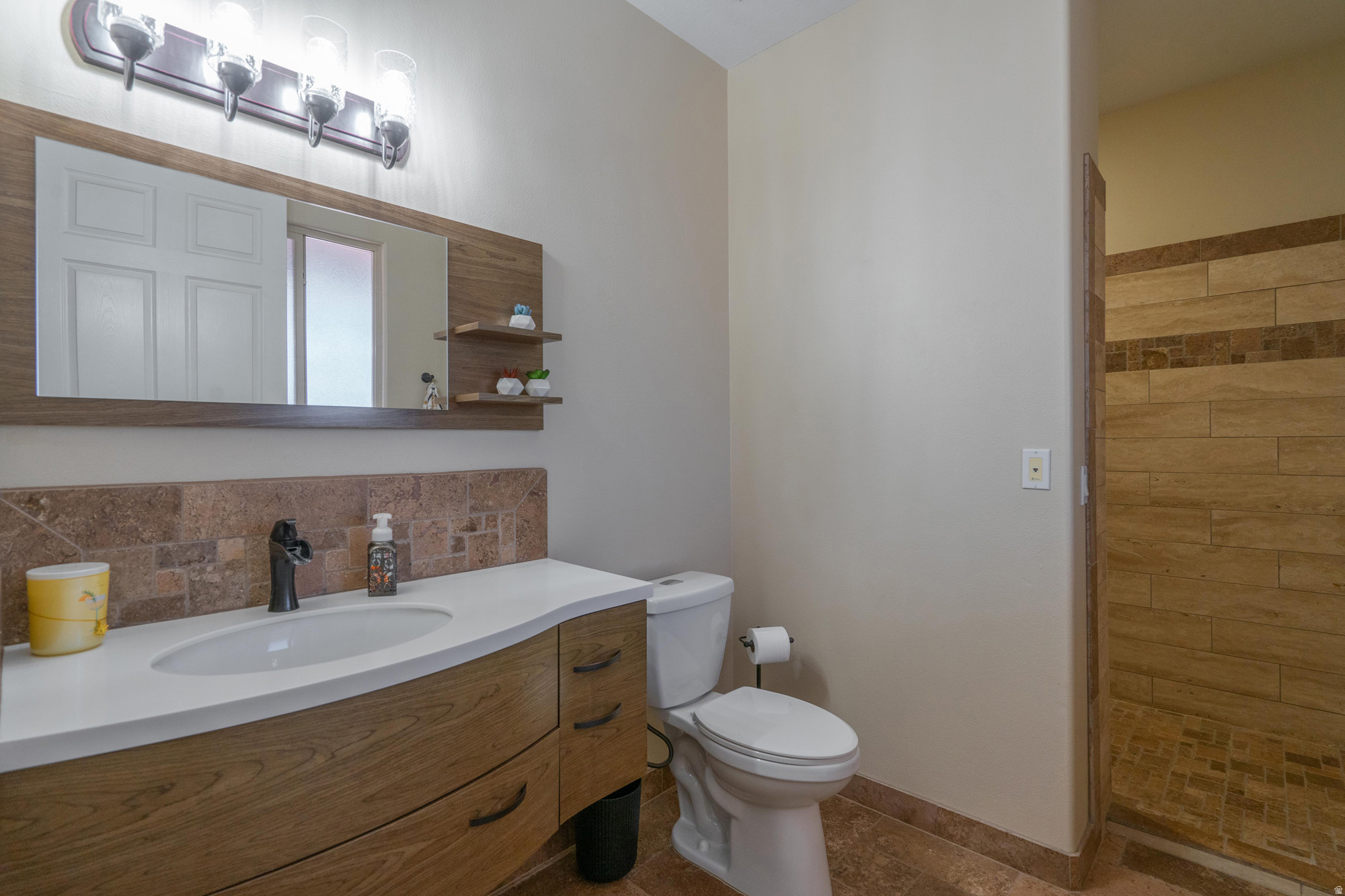 CORAL CANYON 1 - Residential
