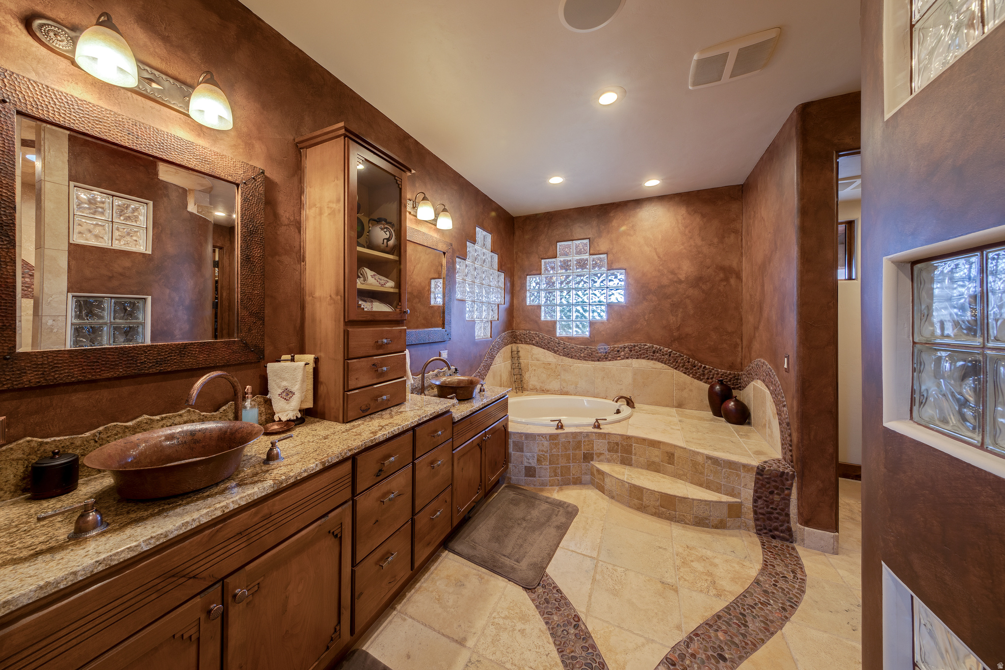 WILSON ARCH RESORT - Residential