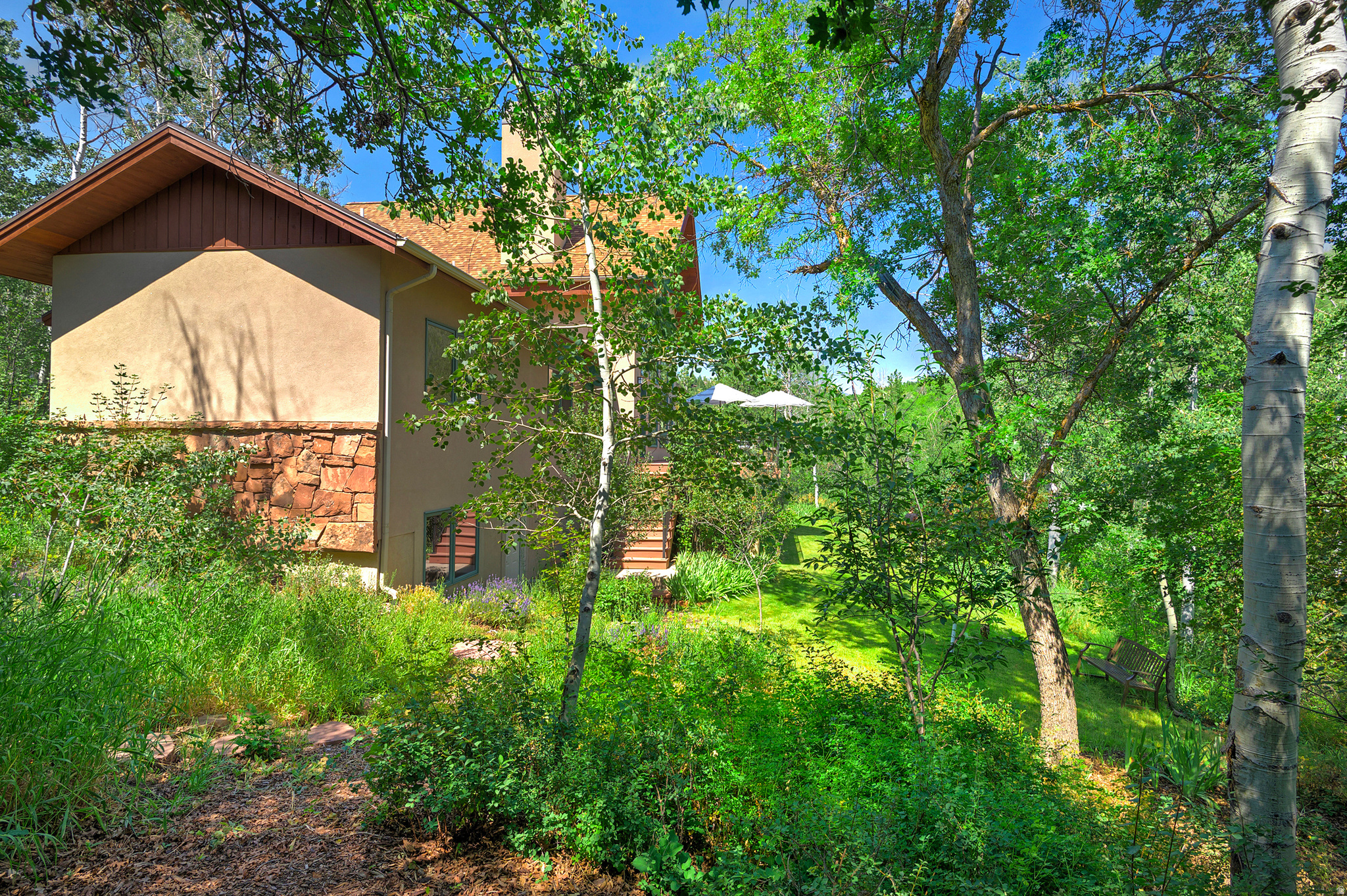EMIGRATION OAKS - Residential