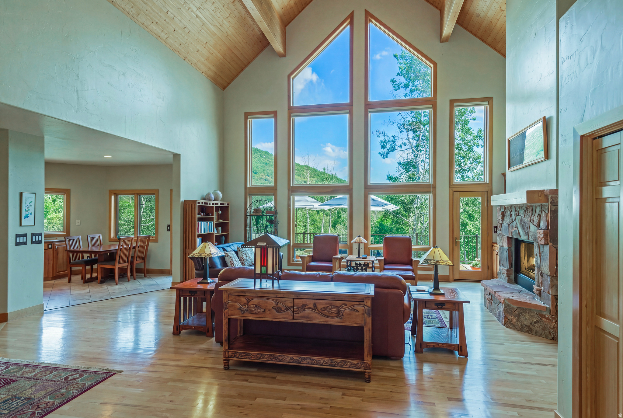 EMIGRATION OAKS - Residential