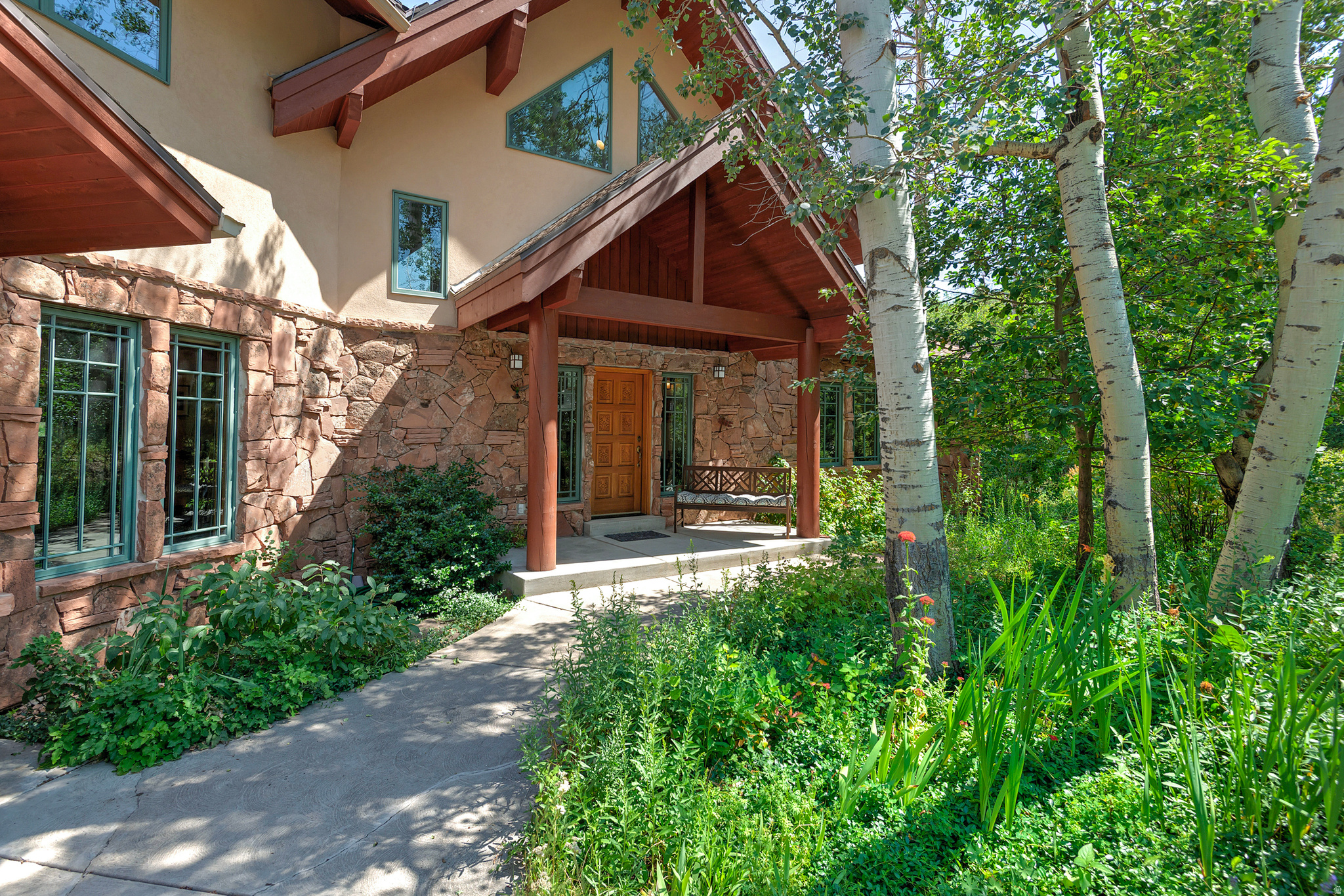 EMIGRATION OAKS - Residential