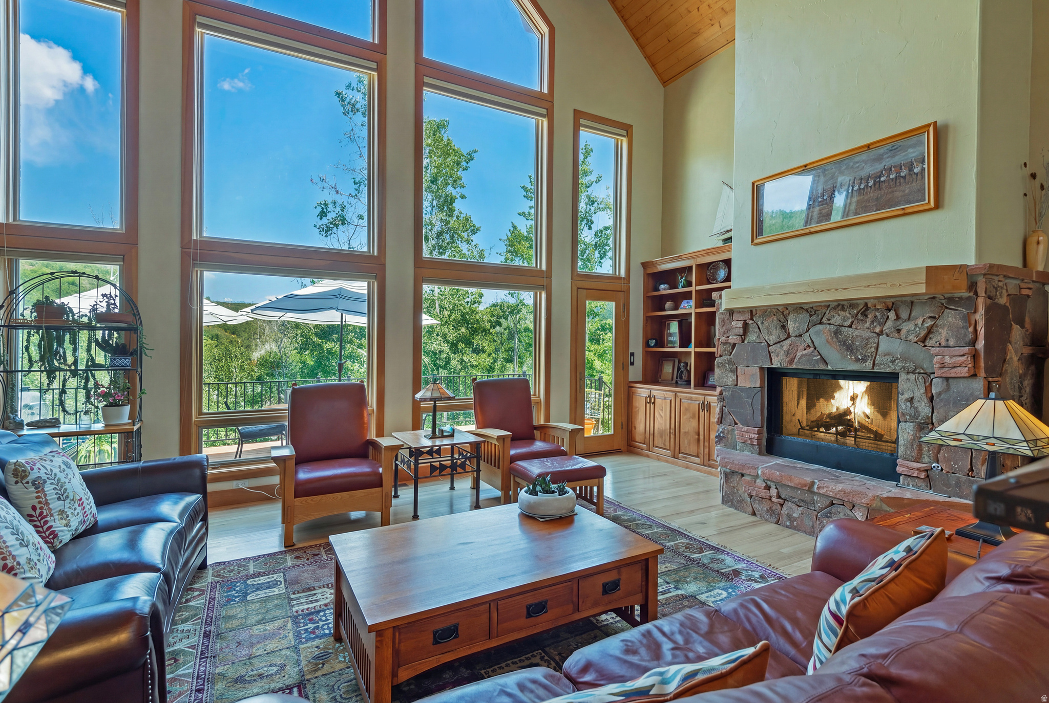 EMIGRATION OAKS - Residential
