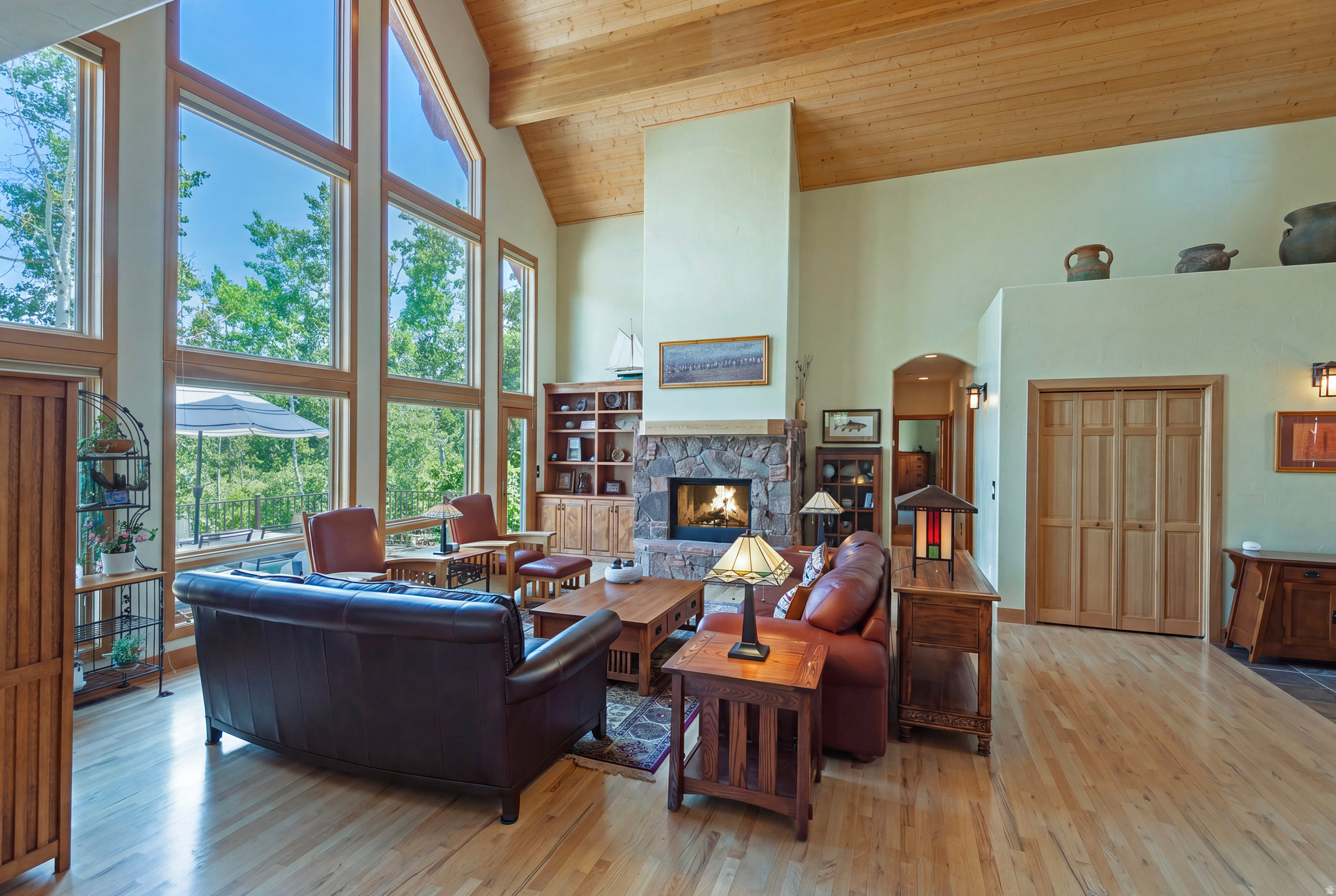 EMIGRATION OAKS - Residential