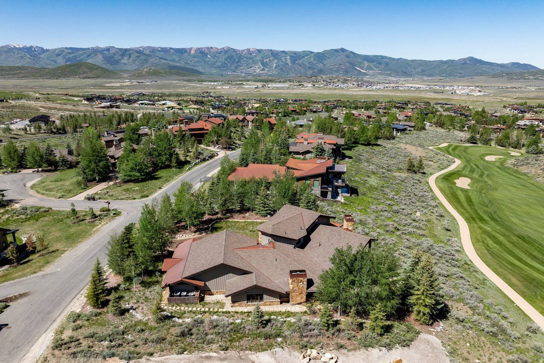 LOOKOUT RIDGE - Residential