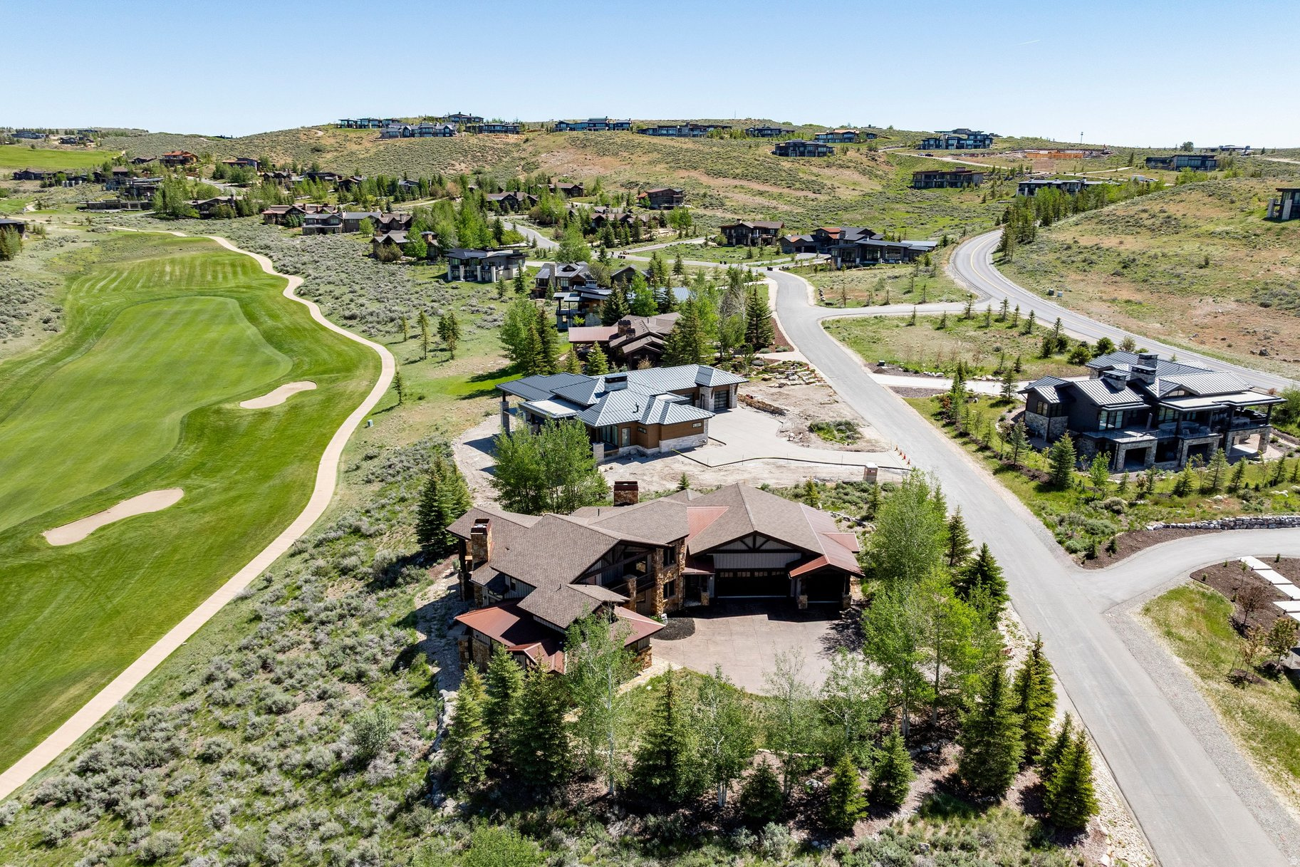 LOOKOUT RIDGE - Residential