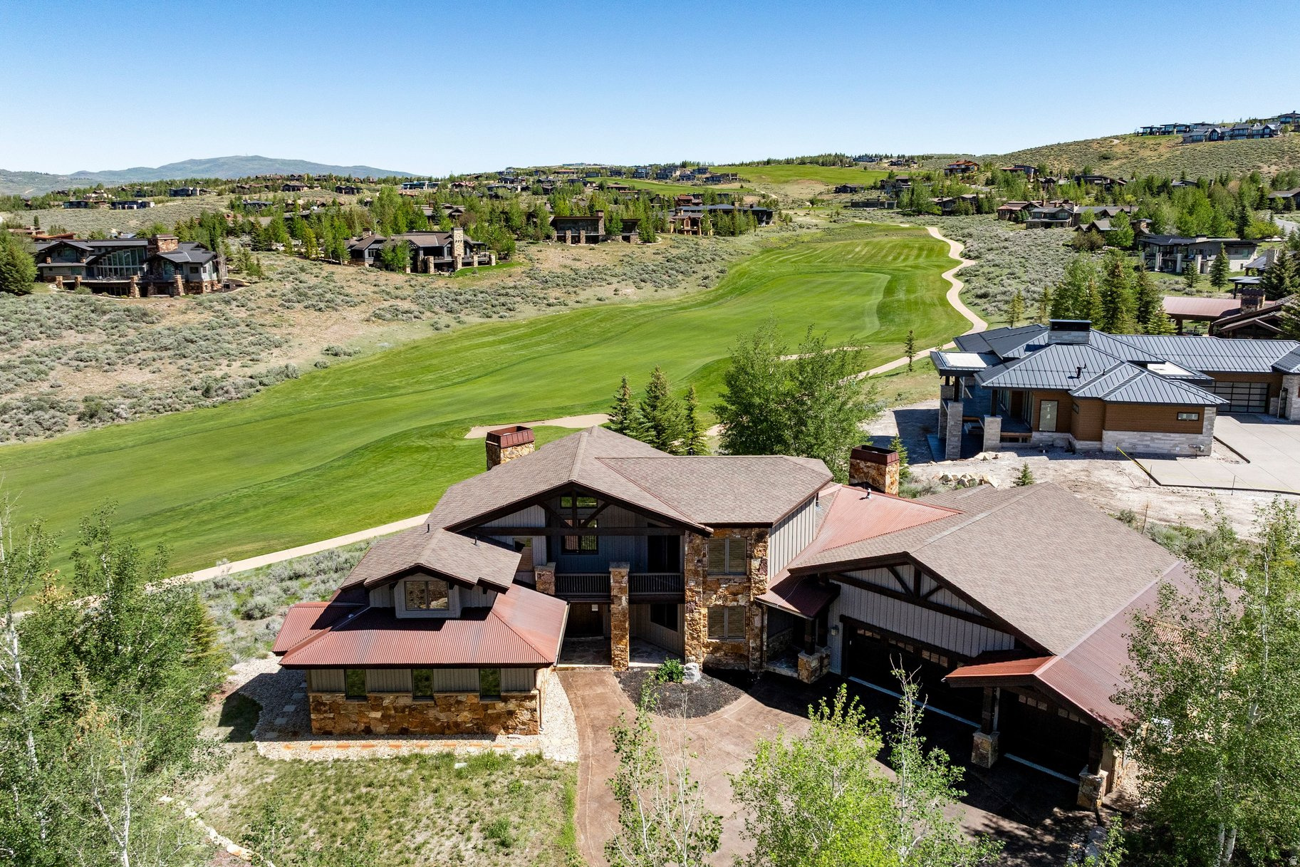 LOOKOUT RIDGE - Residential