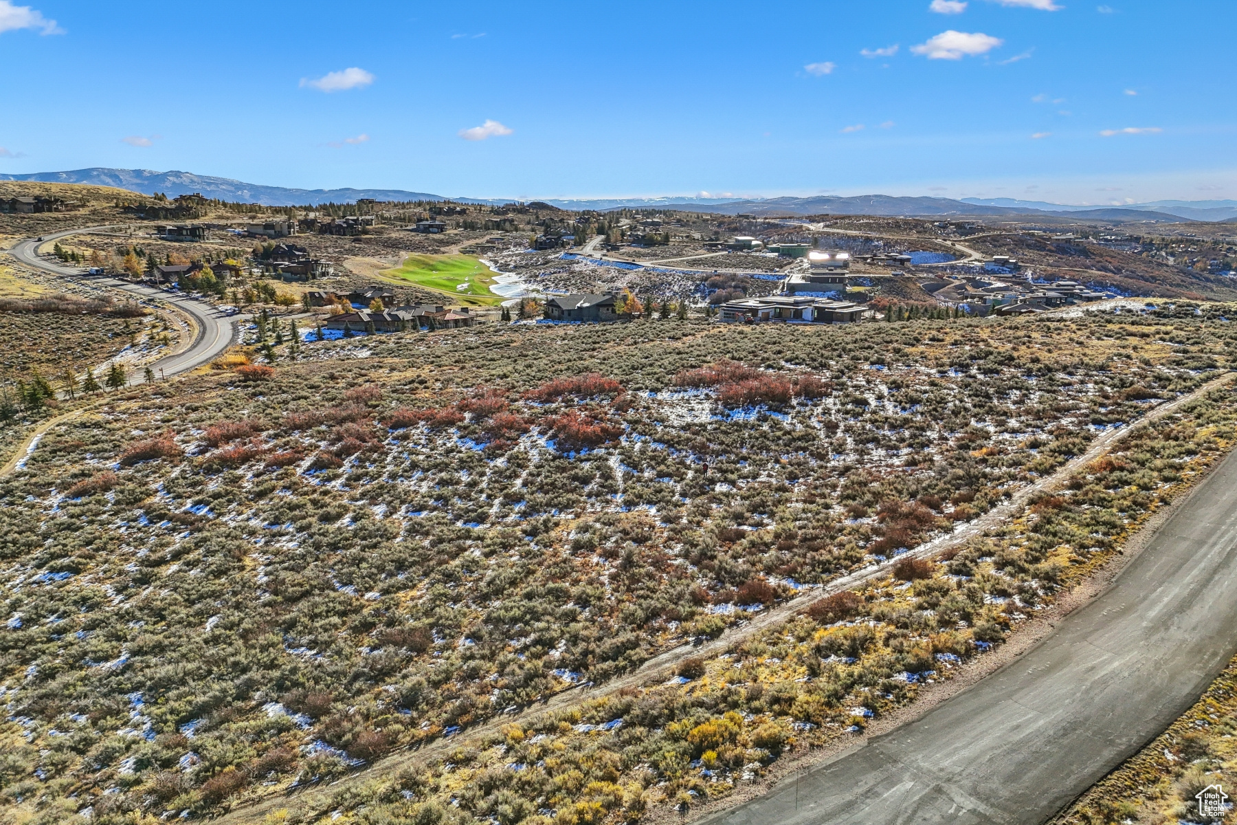 MOUNTAIN CREST - Residential