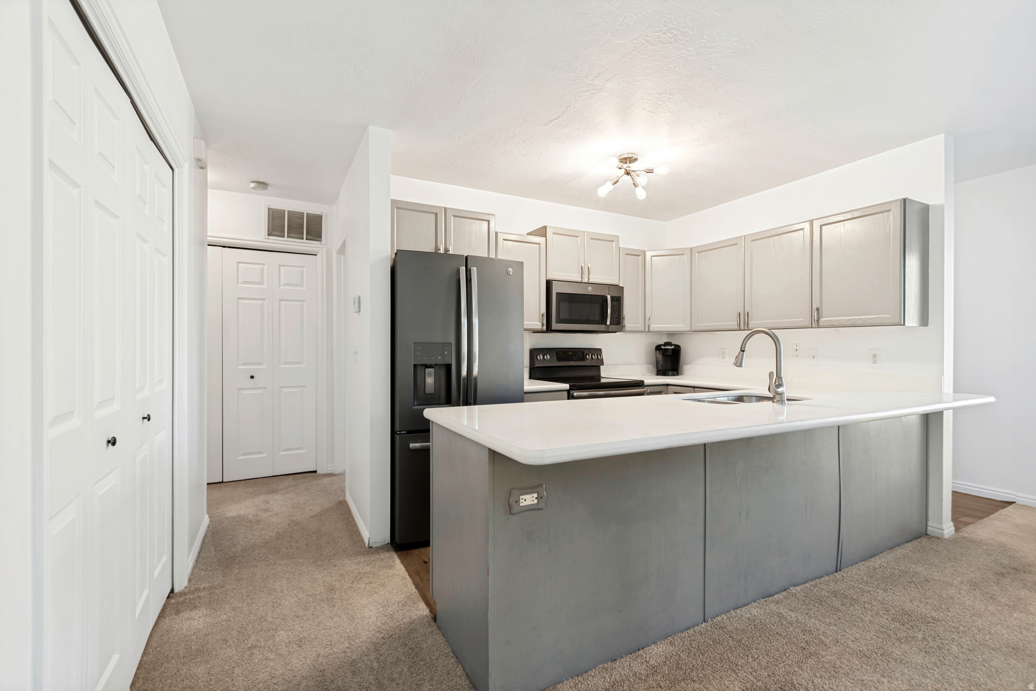 JEFFERSON PLACE - Residential