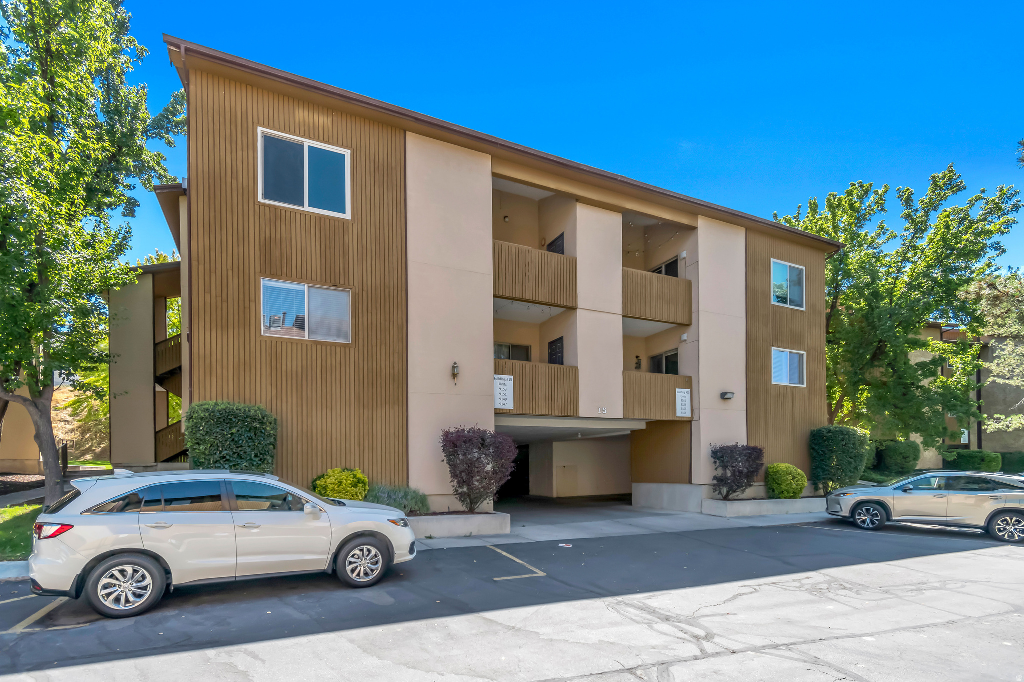 JEFFERSON PLACE - Residential