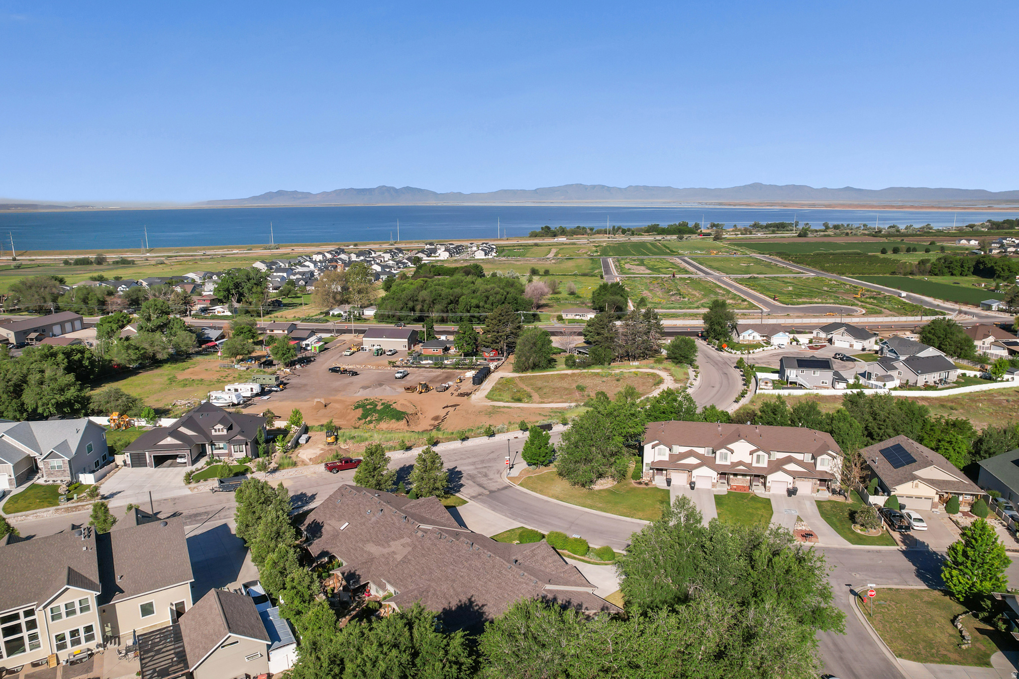 WILLARD PEAKS - Residential