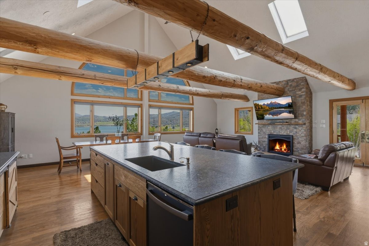 RADFORD HILLS - Residential