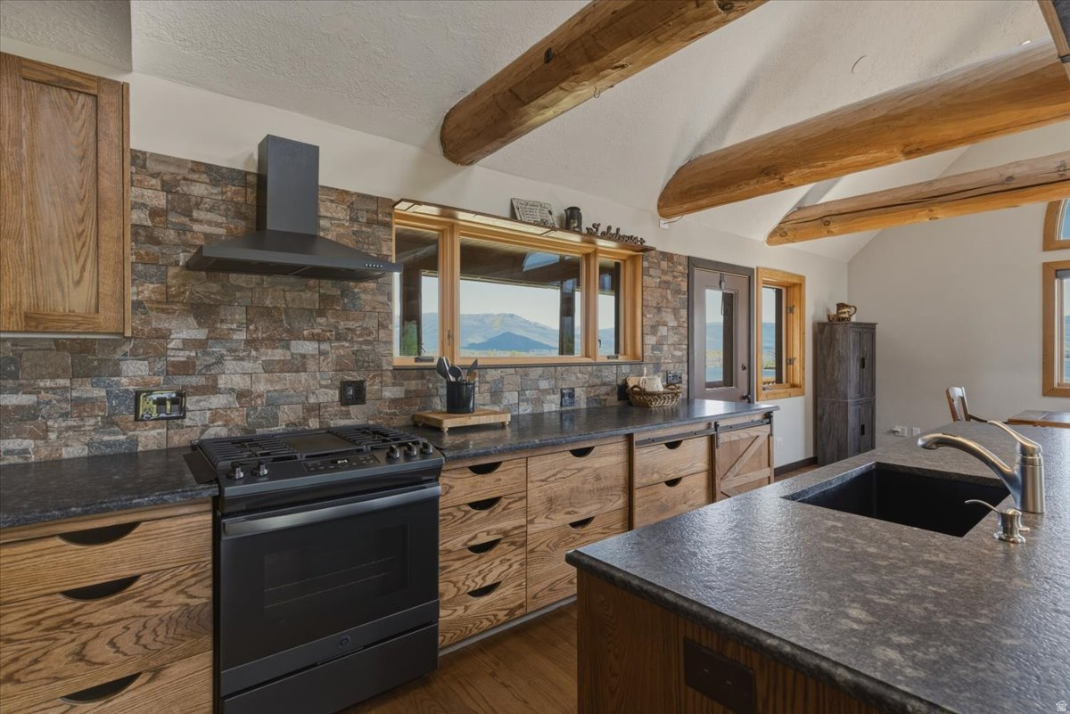 RADFORD HILLS - Residential