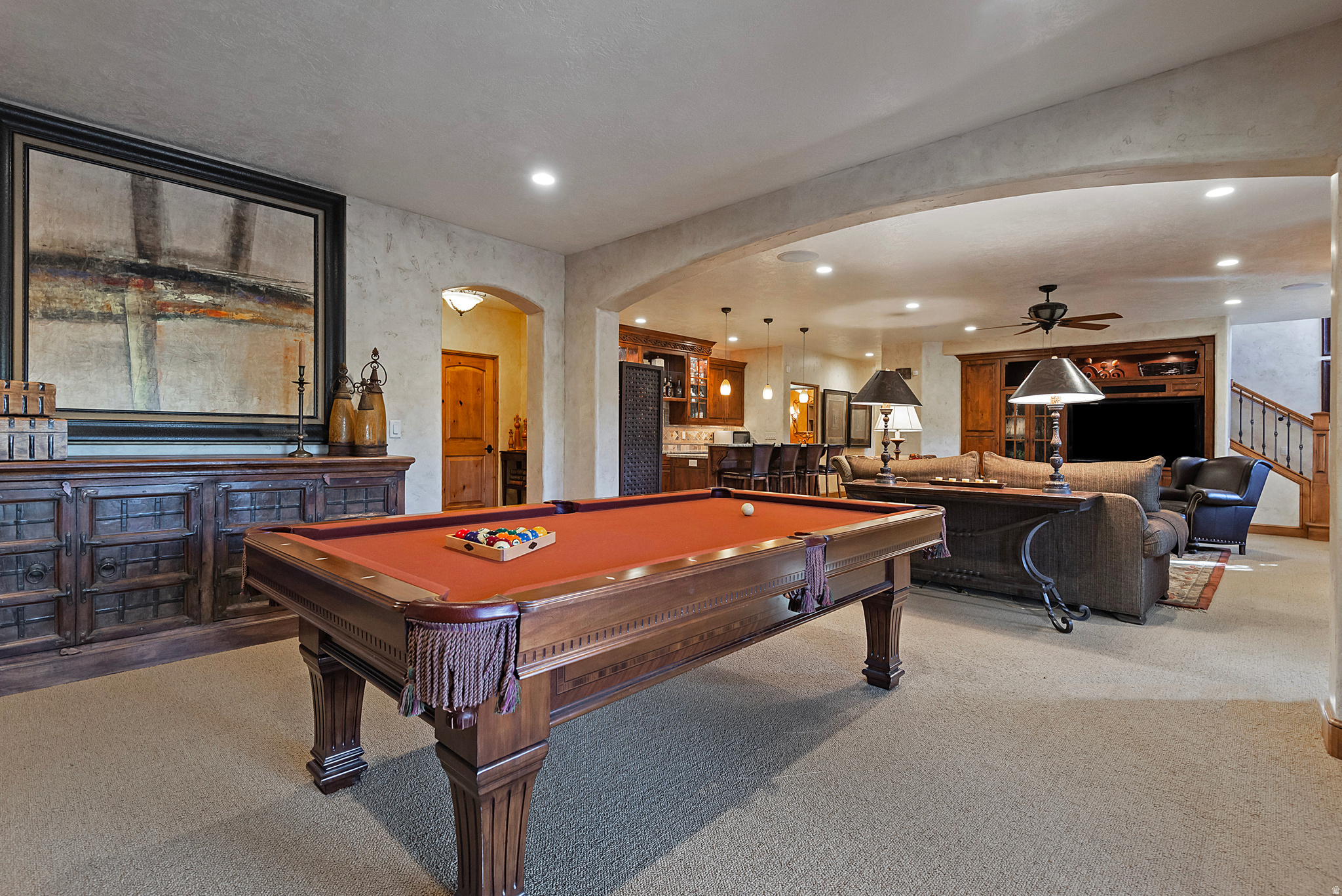 FALCON COVE - Residential
